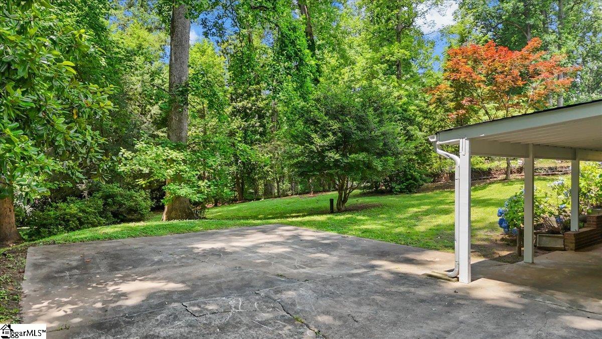 304 Robin Hood, Greenville, South Carolina image 2