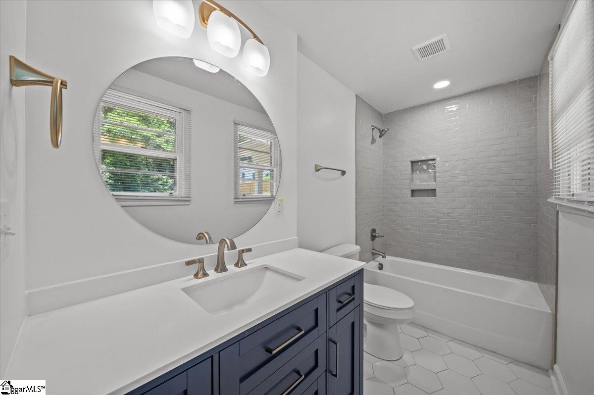 304 Robin Hood, Greenville, South Carolina image 13