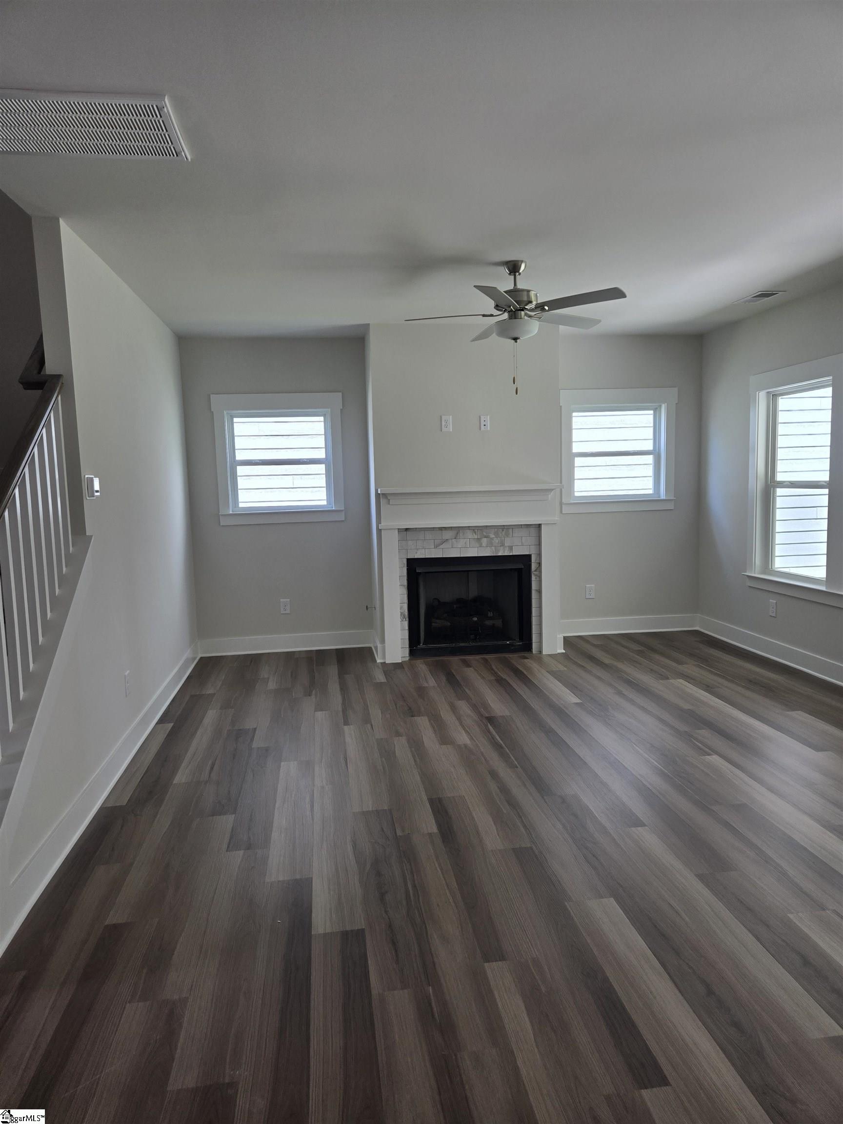 MLS #1559831 image #11