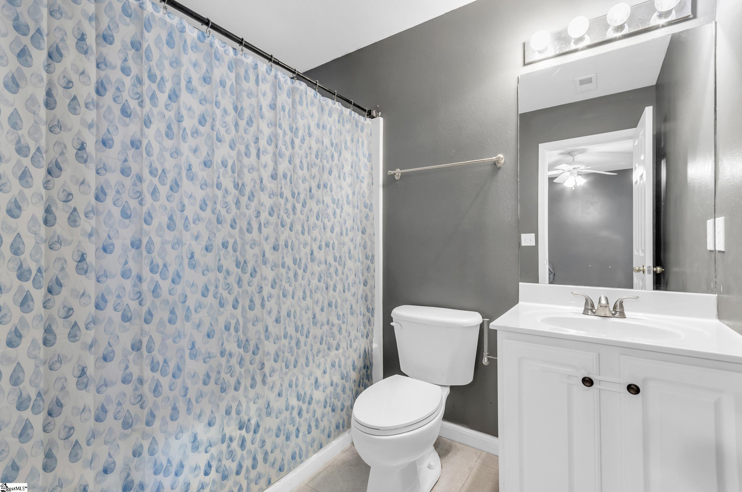 4 Yukon, Greenville, South Carolina image 14