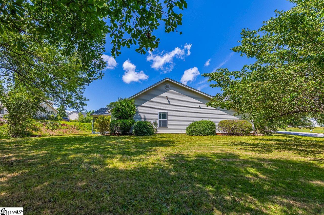 1 Winsome, Taylors, South Carolina image 36