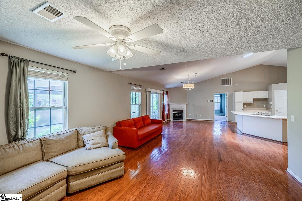 1 Winsome, Taylors, South Carolina image 10