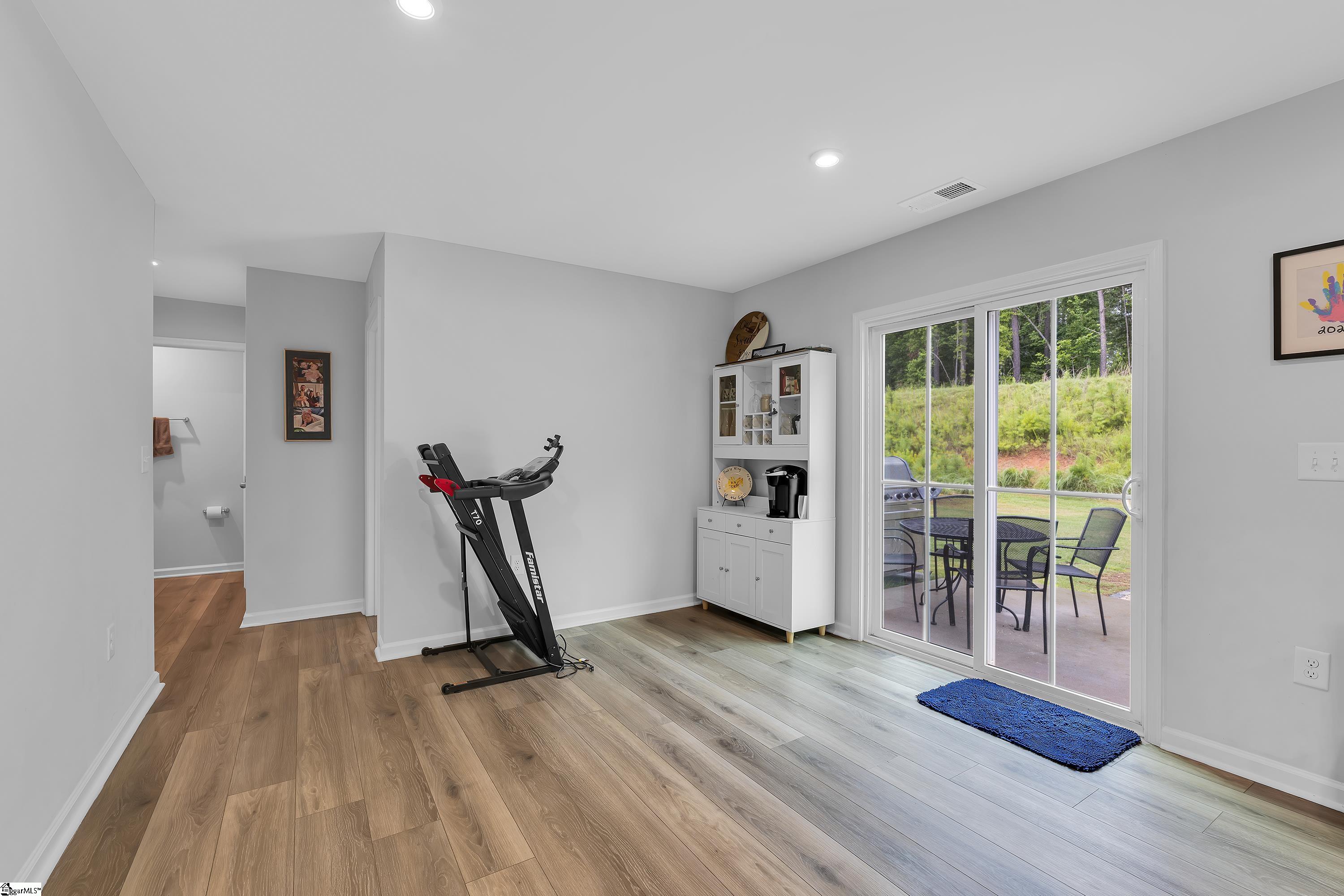 2097 Evanston, Wellford, South Carolina image 13