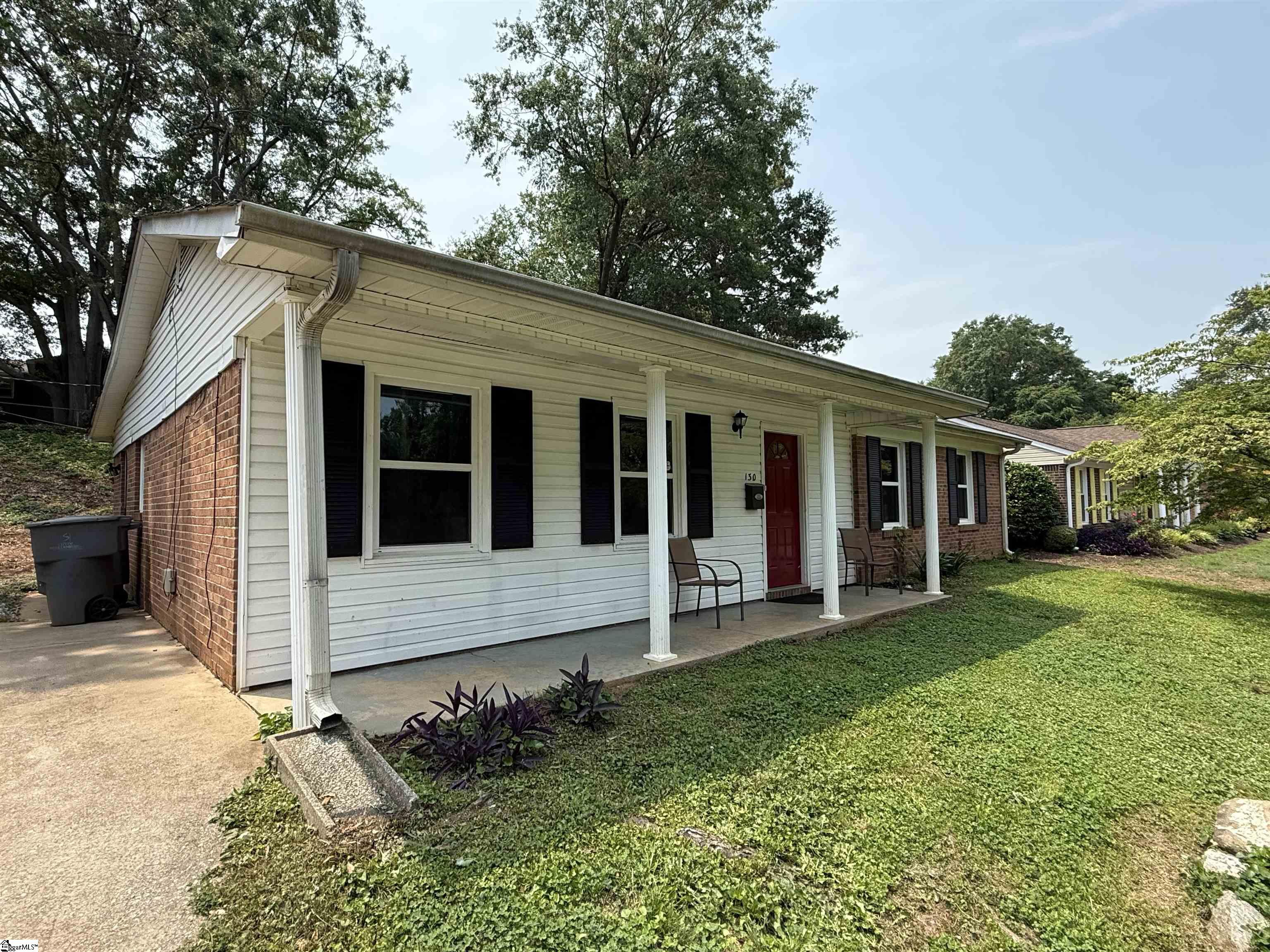 130 Lincoln, Spartanburg, South Carolina image 2