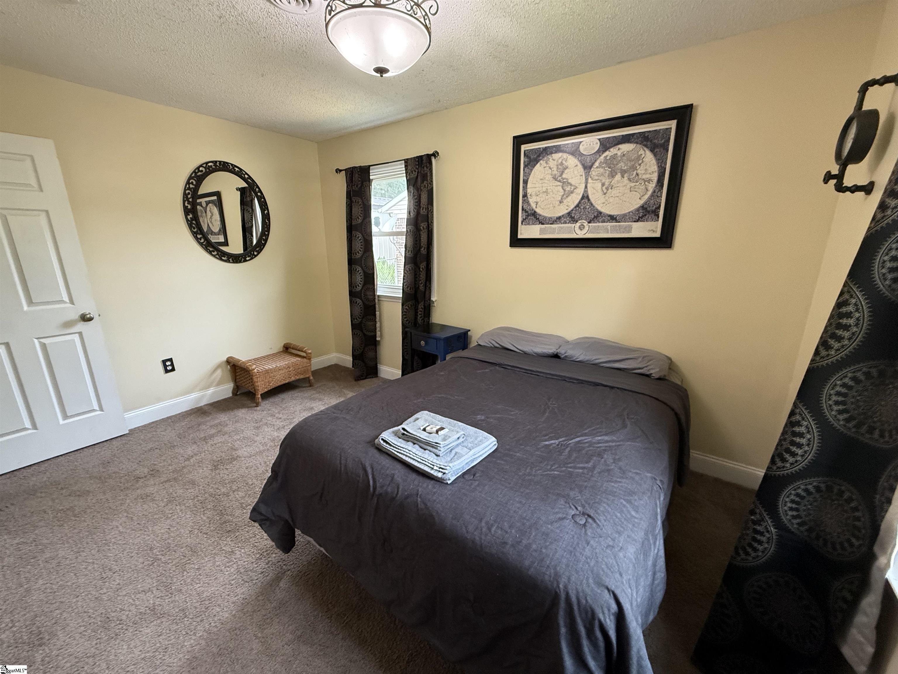 130 Lincoln, Spartanburg, South Carolina image 11