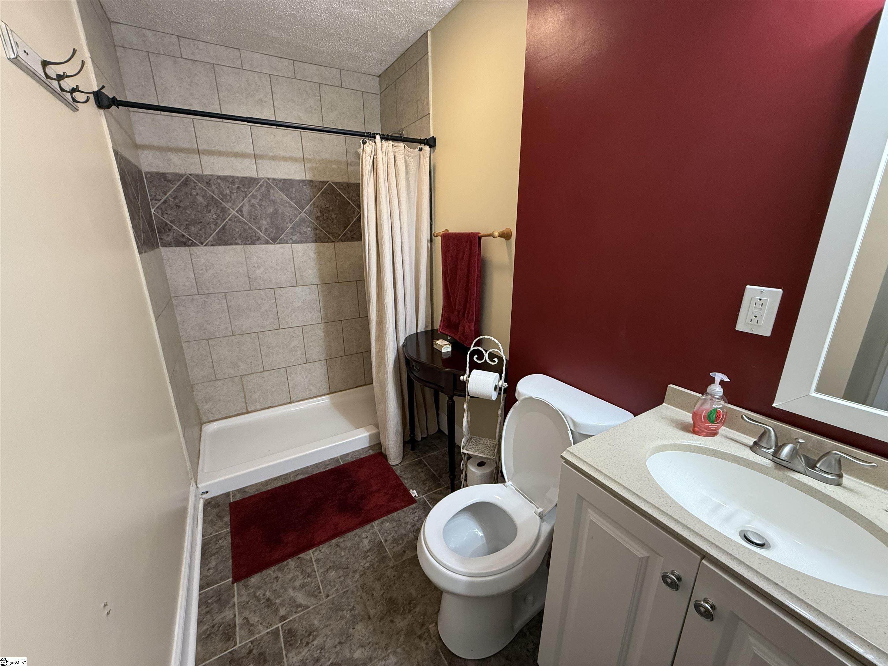 130 Lincoln, Spartanburg, South Carolina image 15