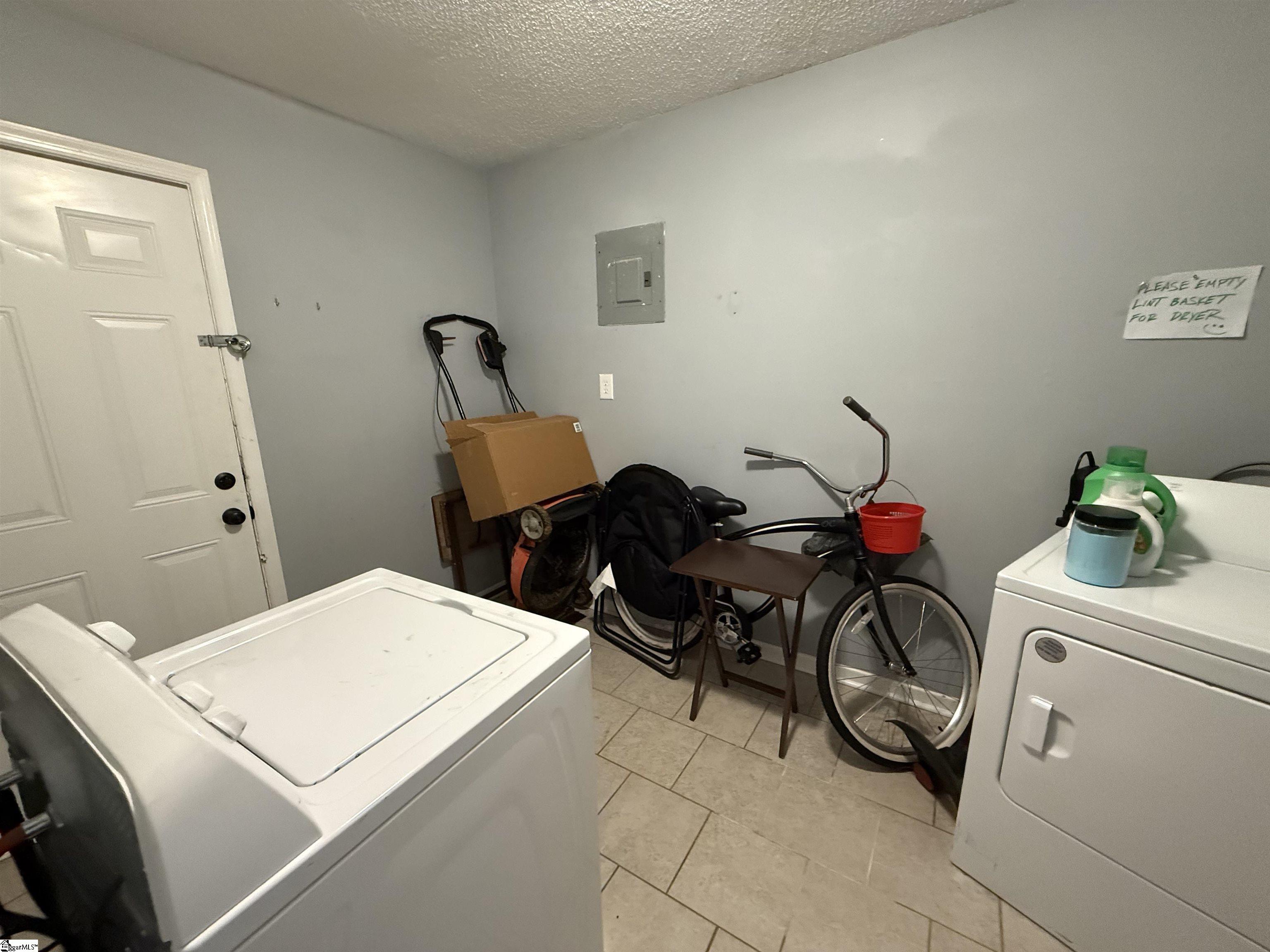 130 Lincoln, Spartanburg, South Carolina image 16