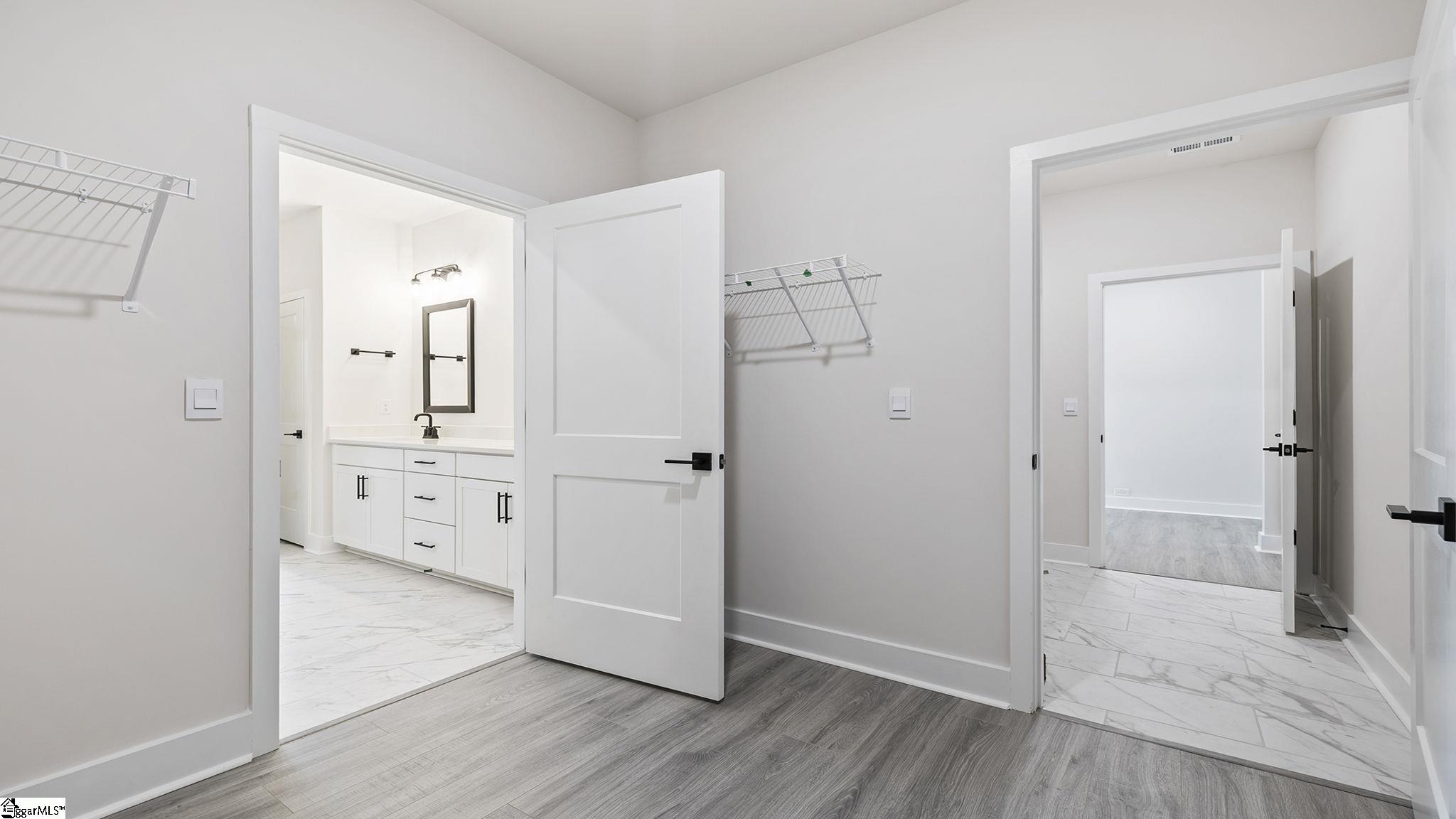 MLS #1559972 image #26