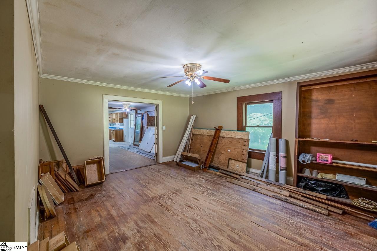 322 Circle, Seneca, South Carolina image 2