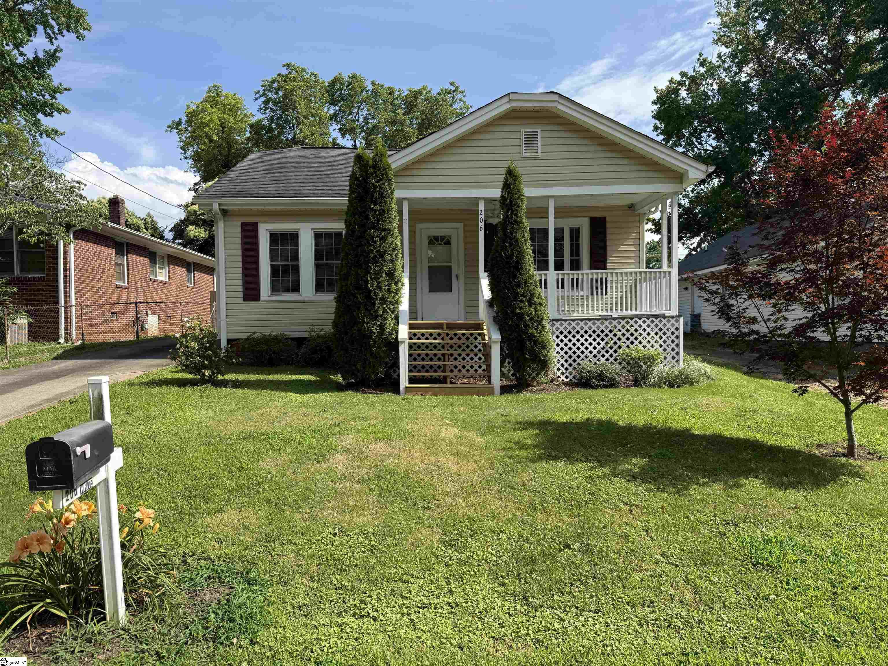 206 Rogers, Greenville, South Carolina image 2