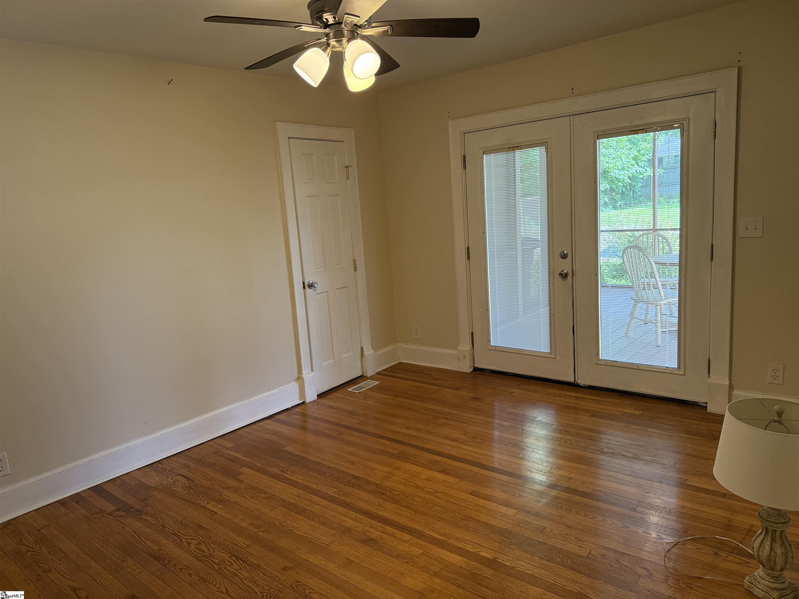 206 Rogers, Greenville, South Carolina image 9