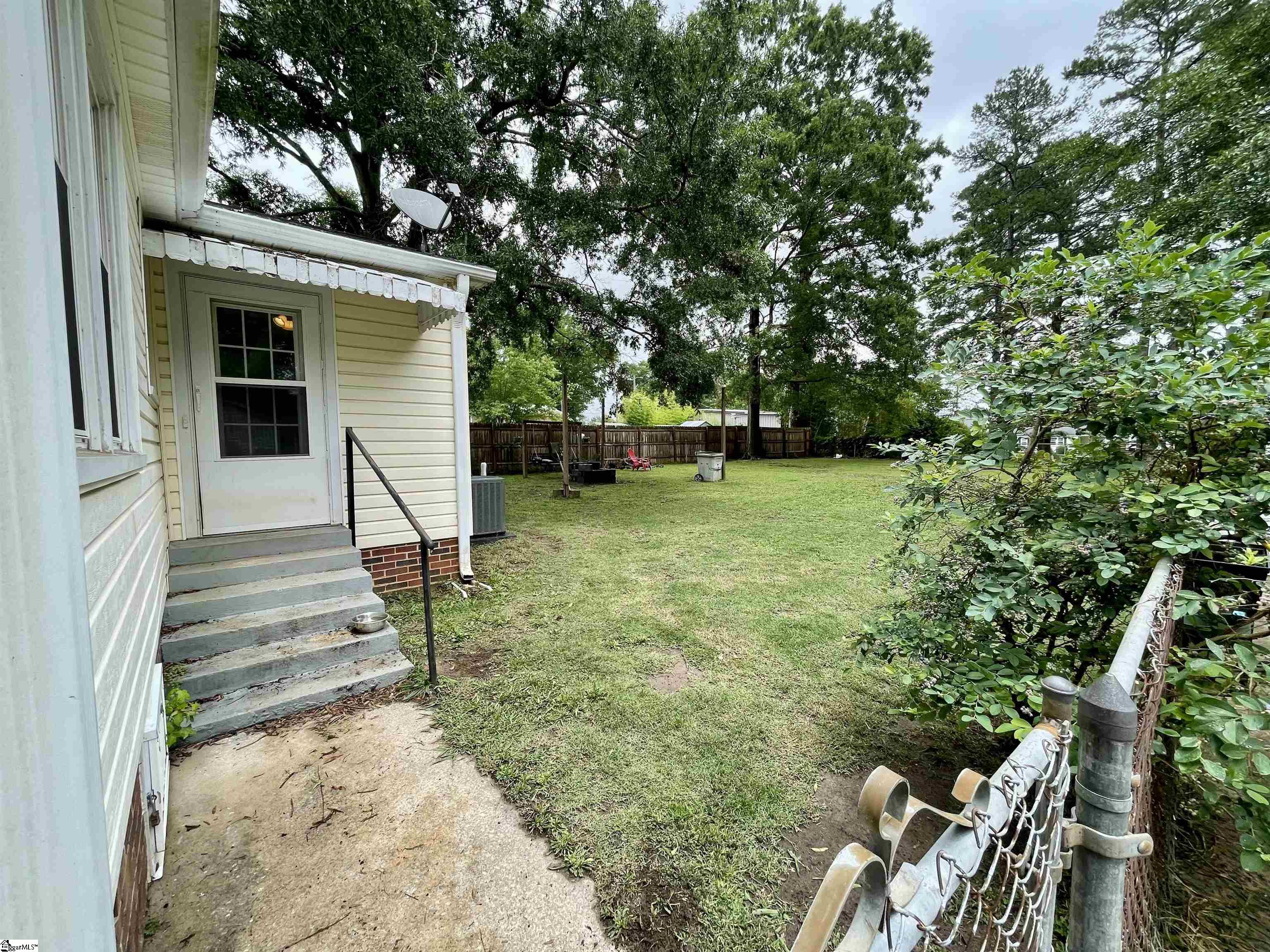 206 Caldwell, Clinton, South Carolina image 27