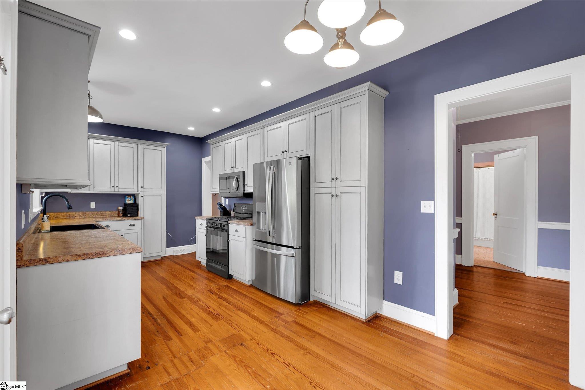 209 W Walnut, Clinton, South Carolina image 13