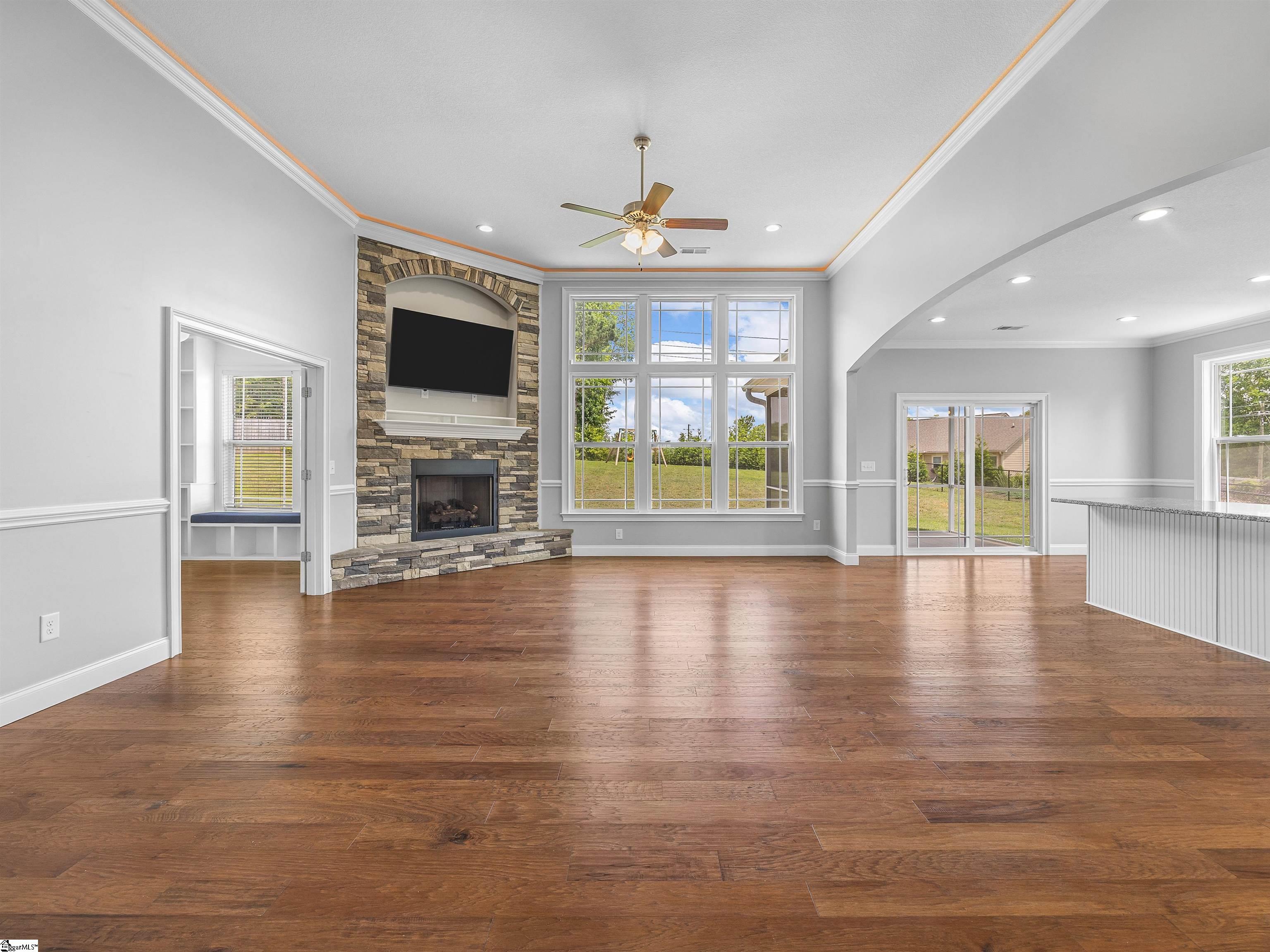 373 Roy Hall, Campobello, South Carolina image 11