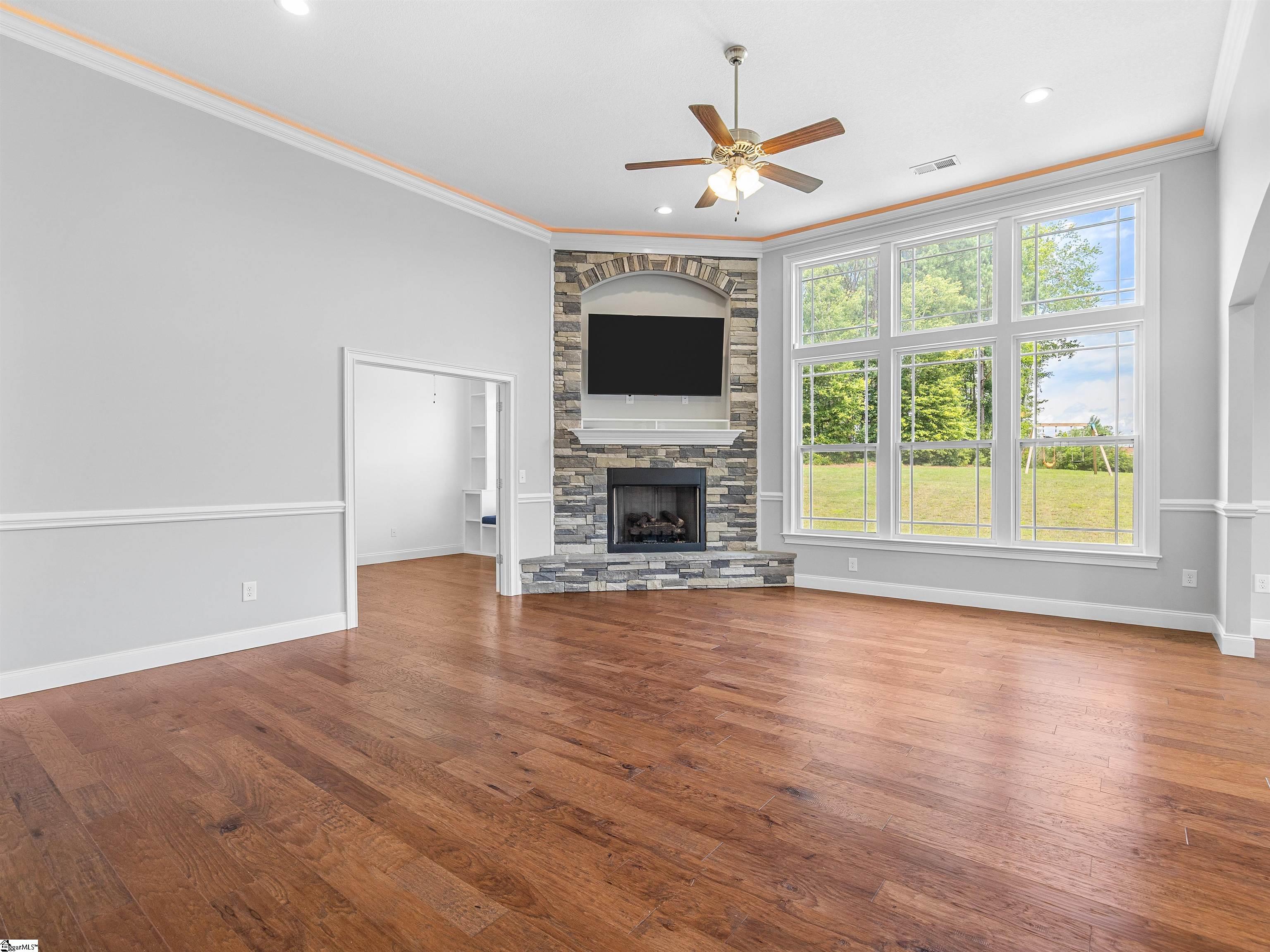 373 Roy Hall, Campobello, South Carolina image 12