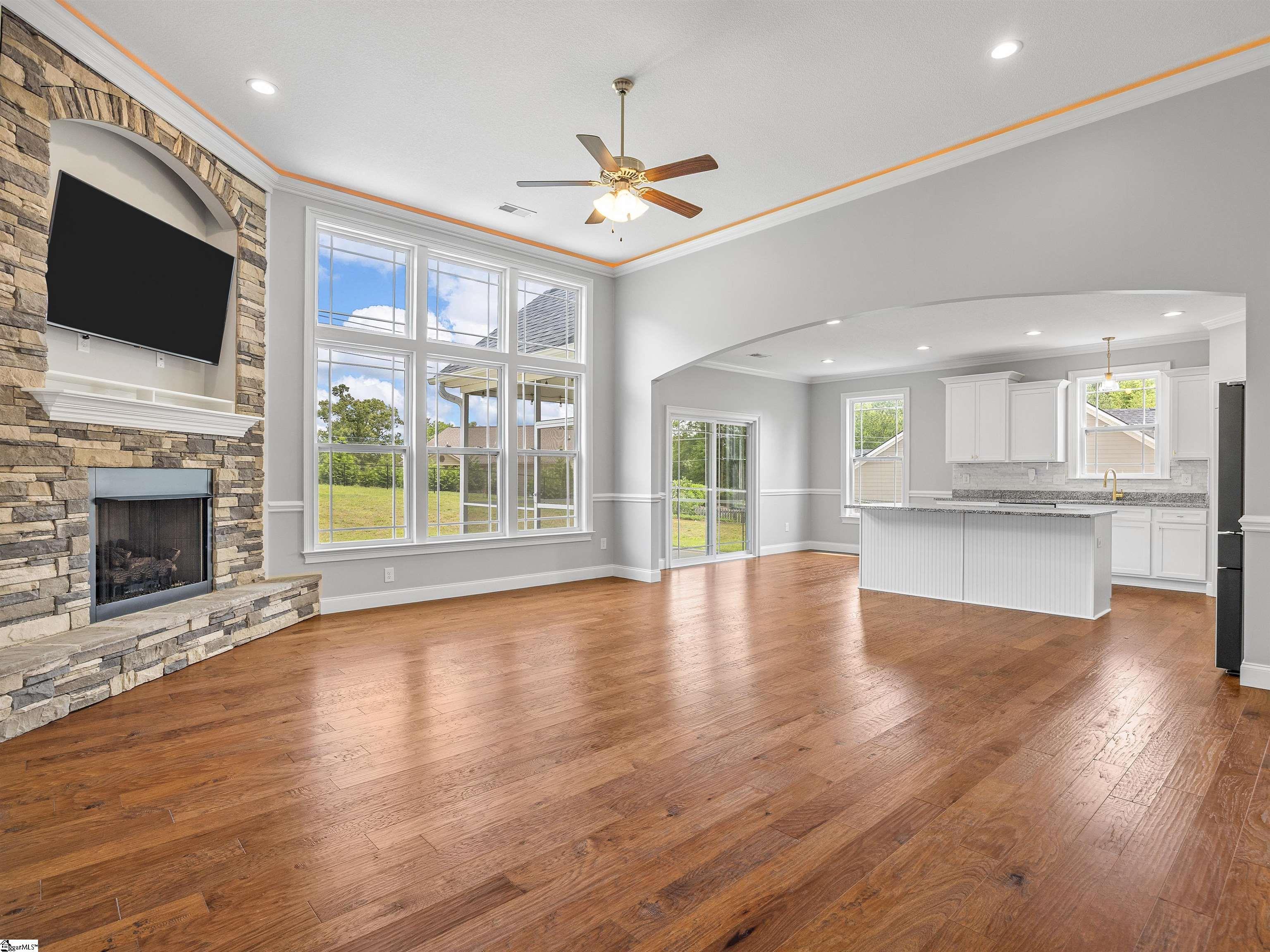373 Roy Hall, Campobello, South Carolina image 14