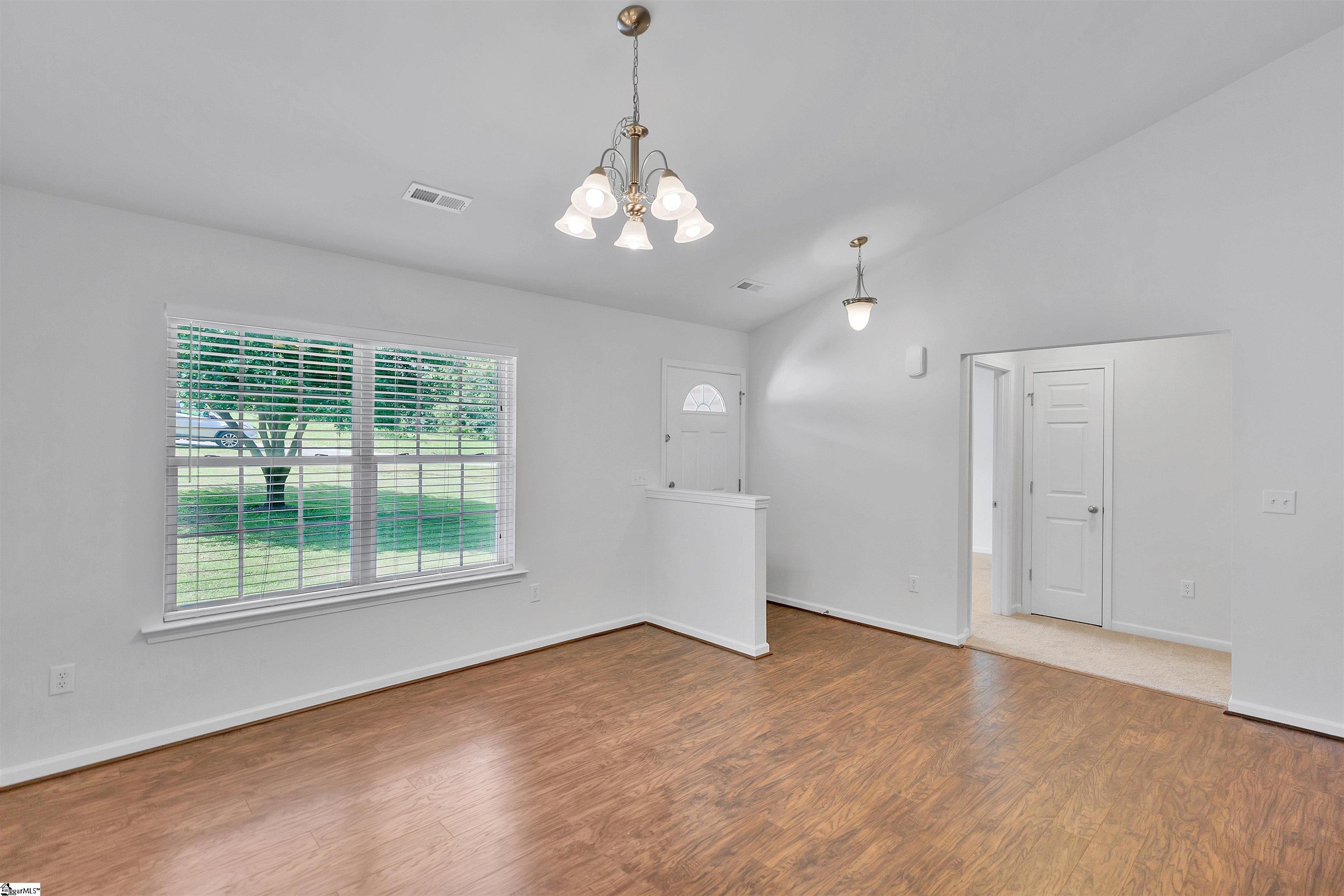 122 Claridge, Belton, South Carolina image 4