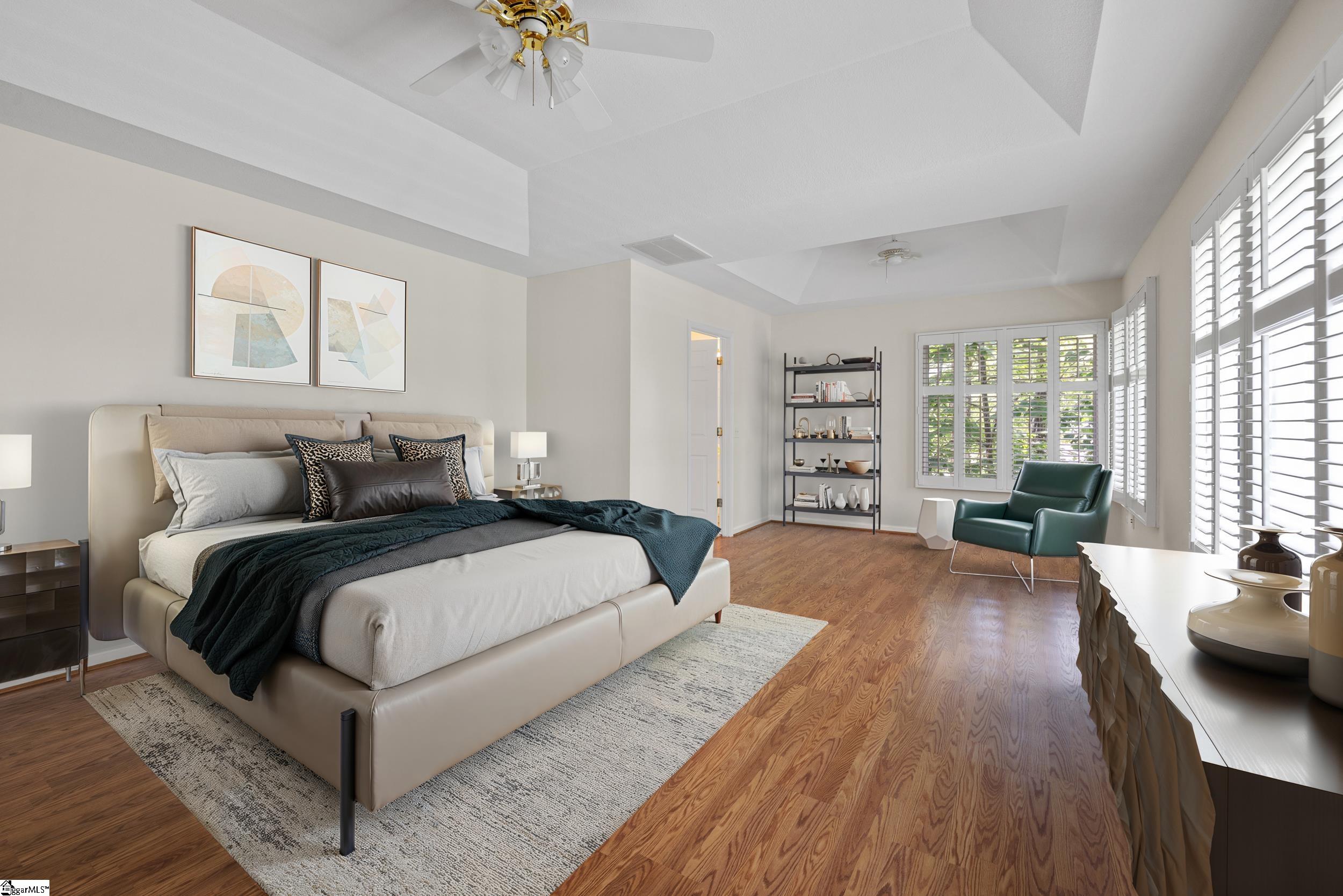 VIRTUAL STAGED PRIMARY BEDROOM