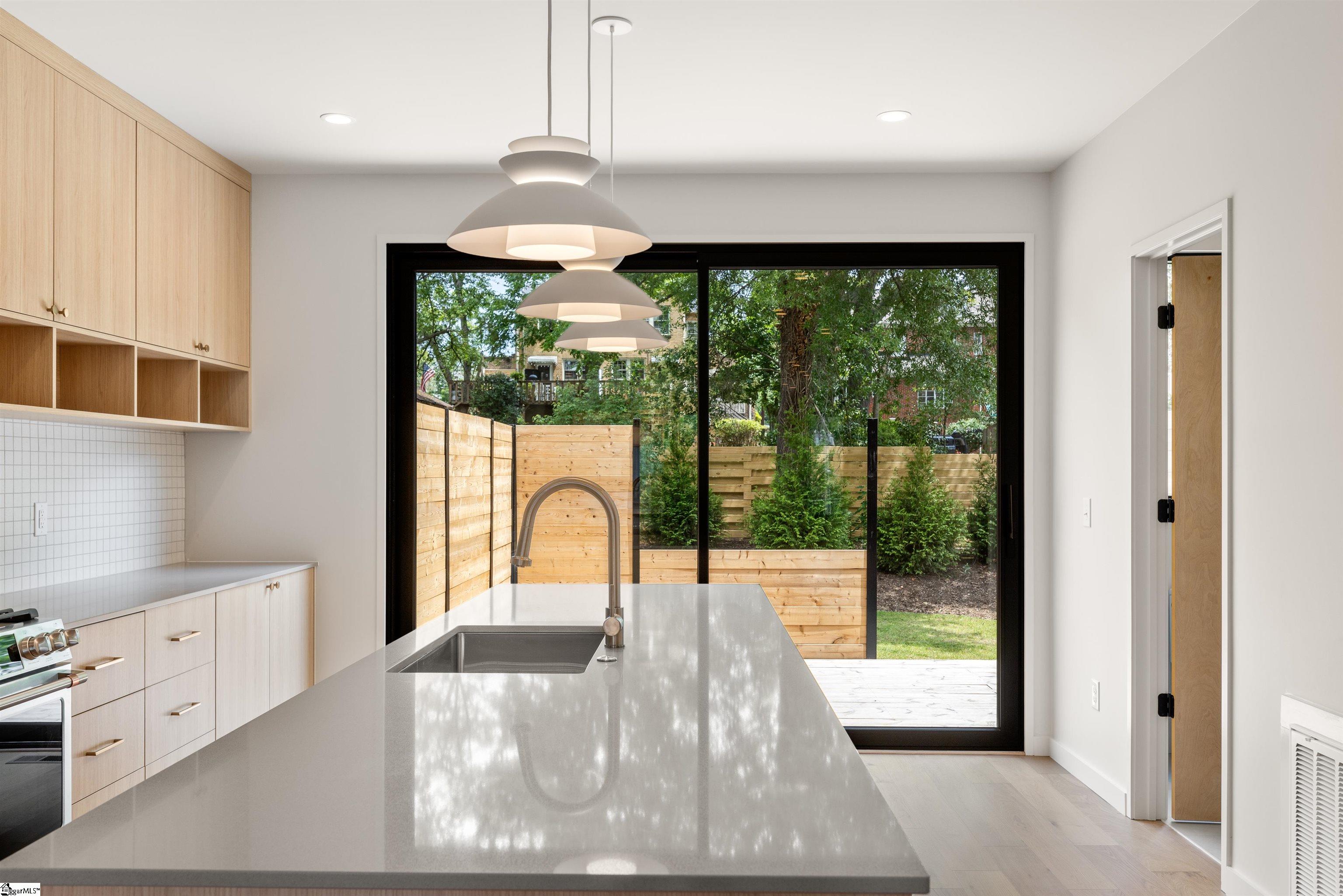 MLS #1560050 image #24