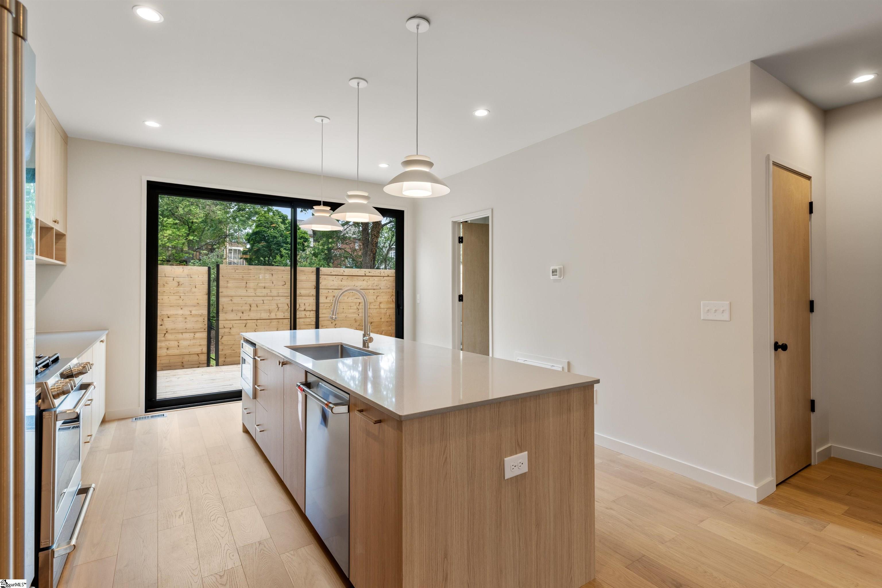 MLS #1560051 image #18