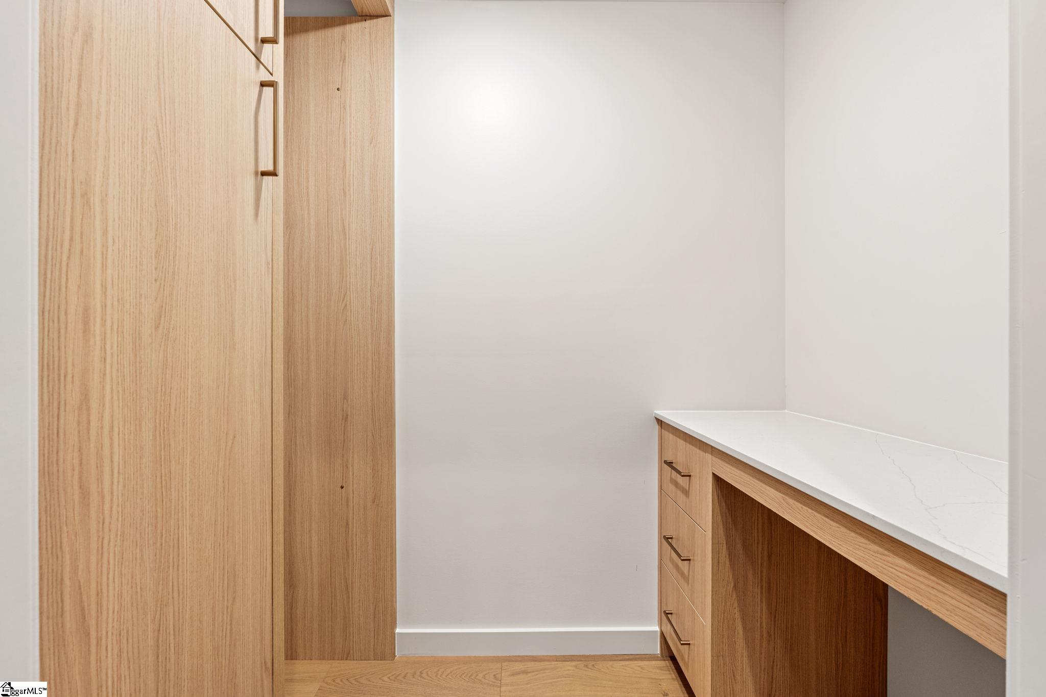 MLS #1560053 image #28