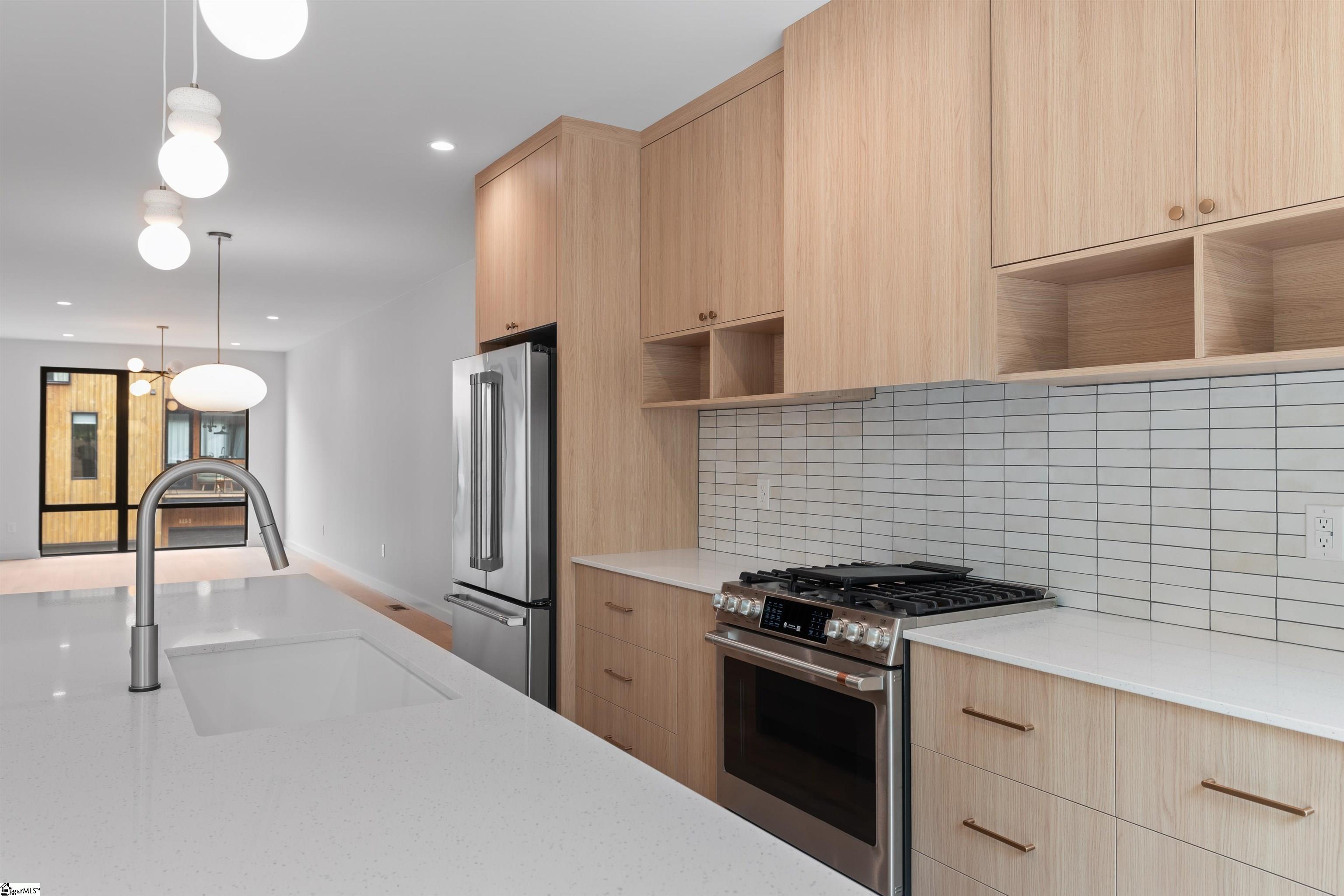 MLS #1560054 image #20