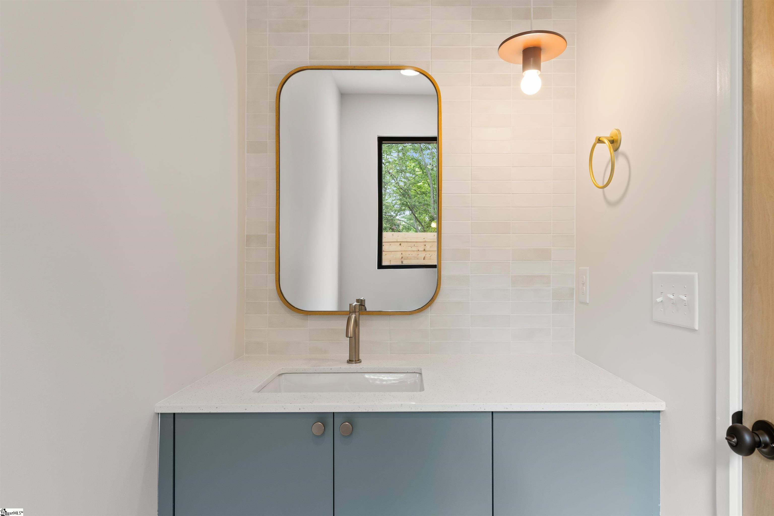 MLS #1560054 image #24