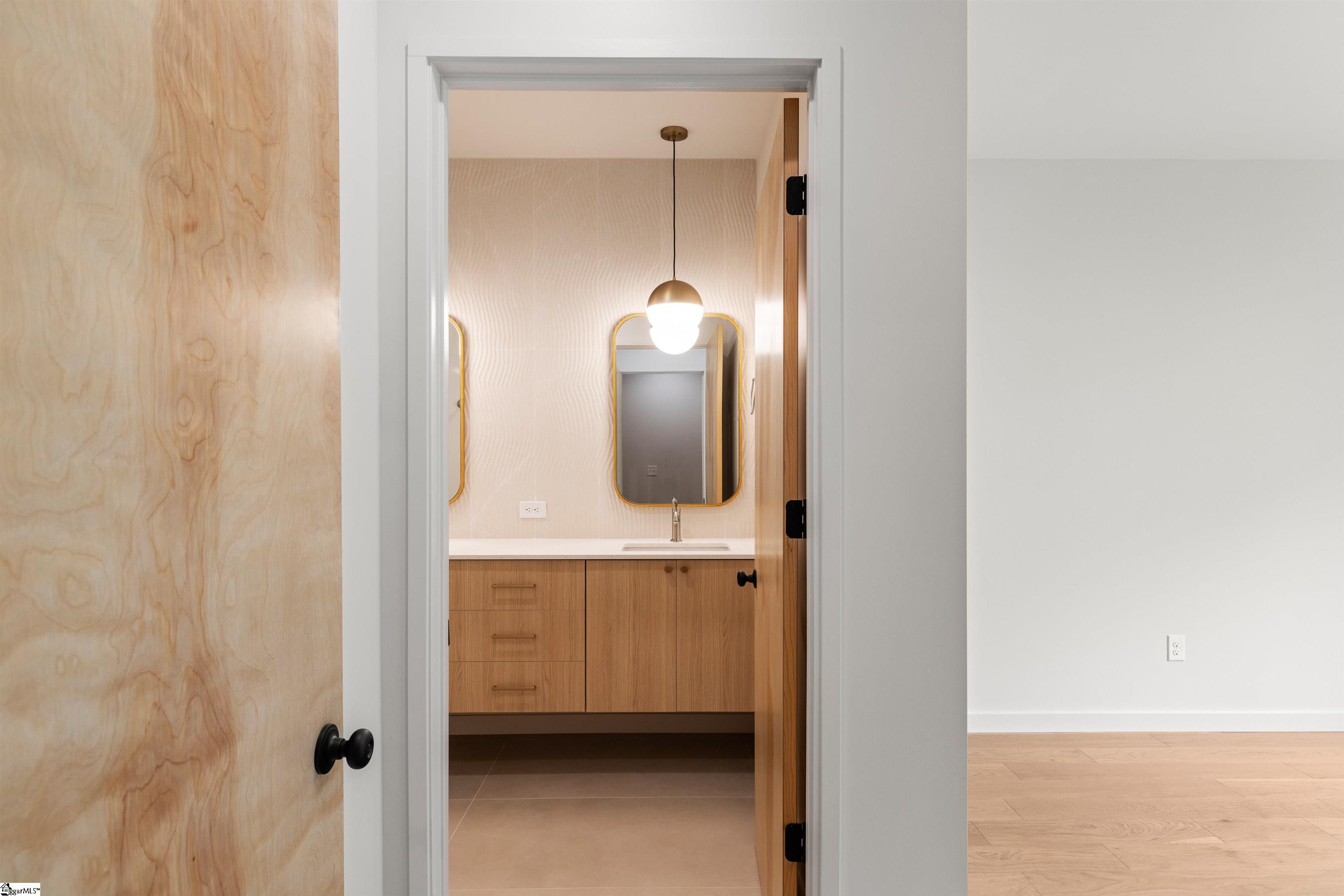 MLS #1560054 image #27