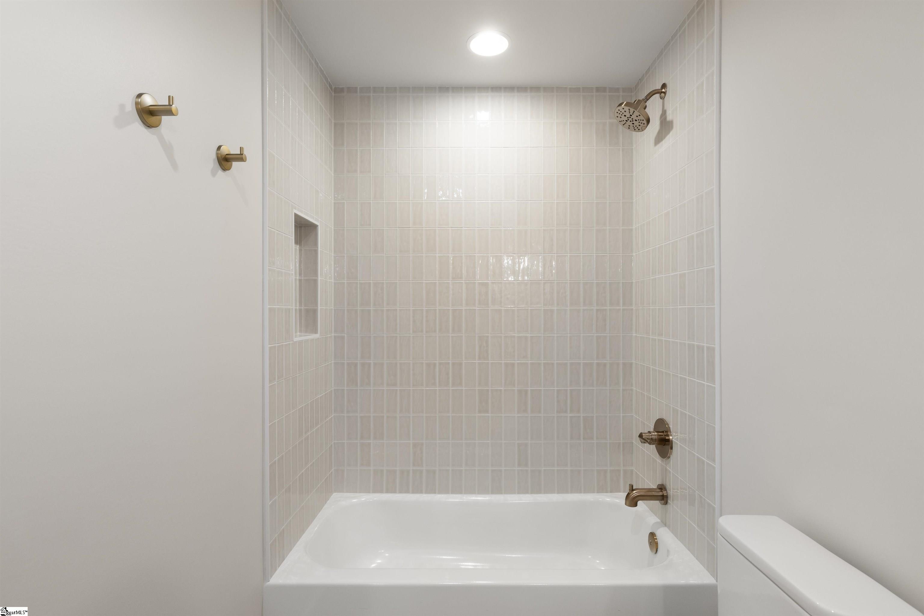 MLS #1560054 image #36