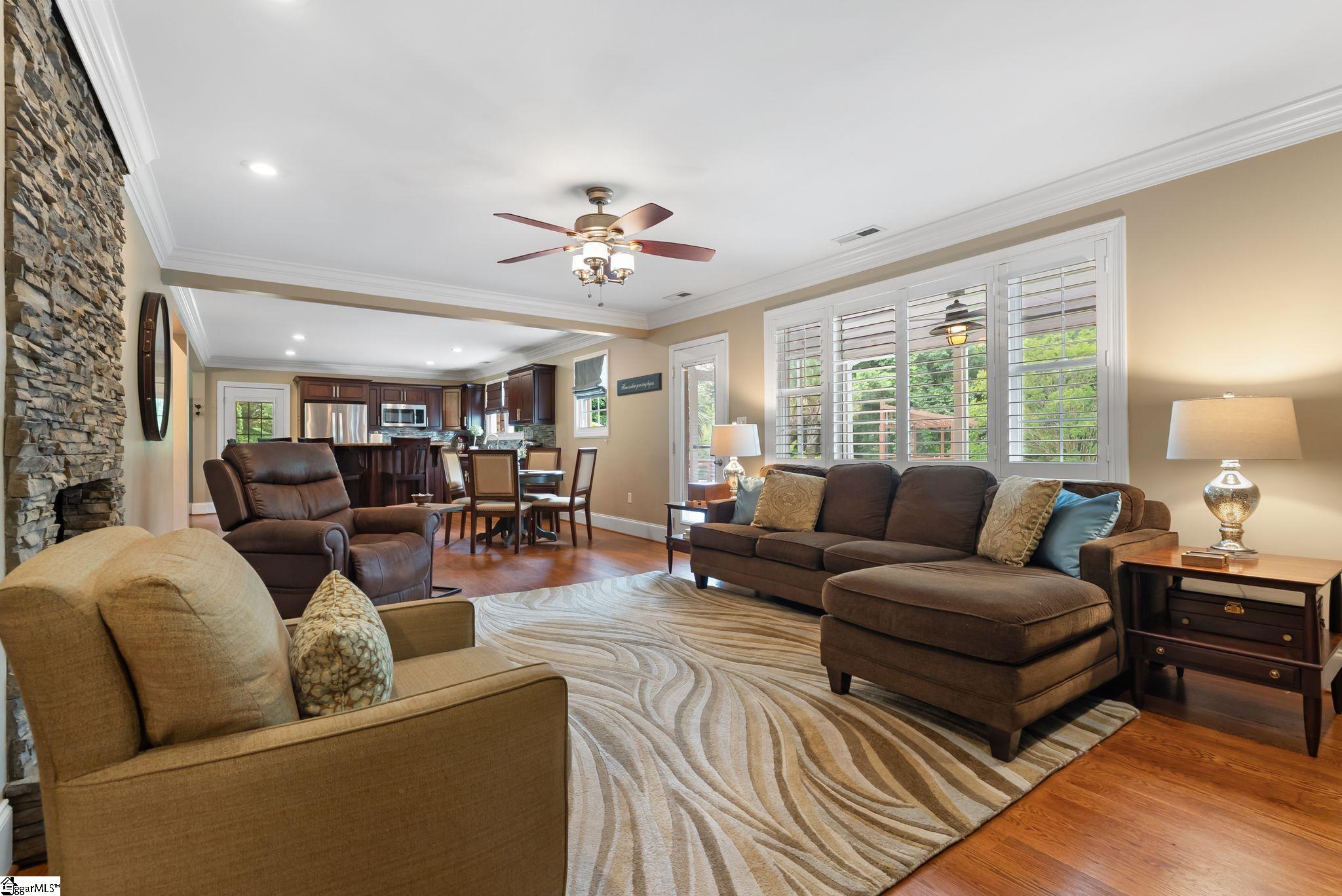 103 Crestview, Greer, South Carolina image 12