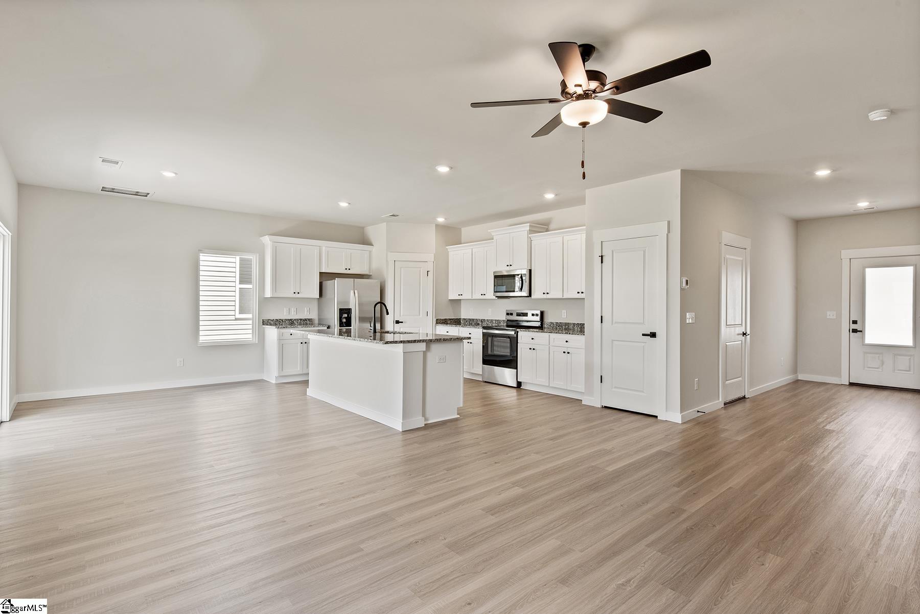1212 Crested Iris, Moore, South Carolina image 6