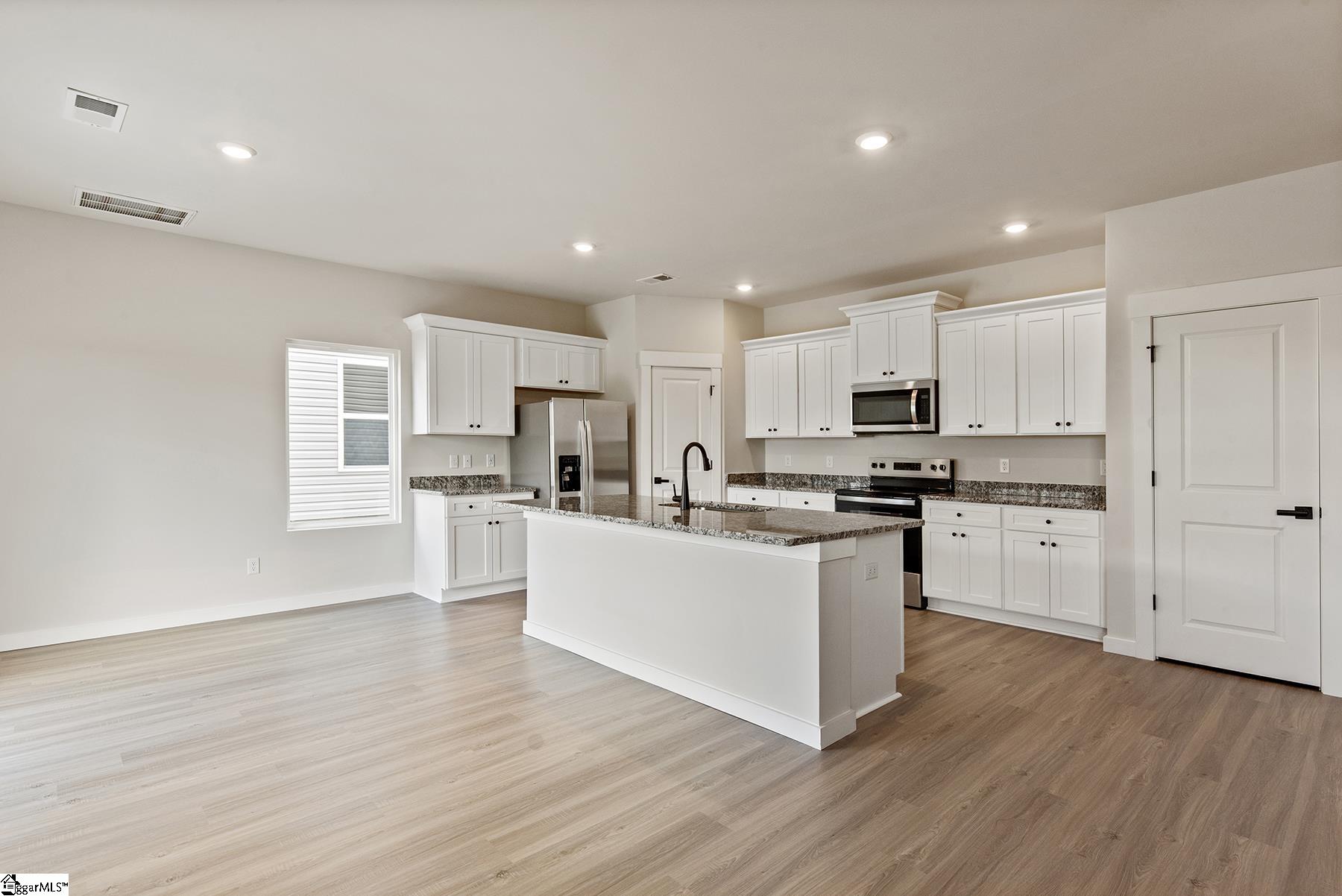 1212 Crested Iris, Moore, South Carolina image 10