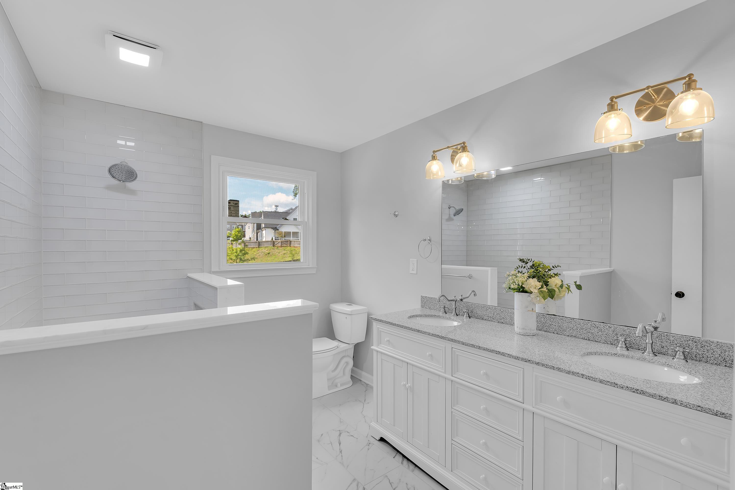 20 Ivy, Greenville, South Carolina image 17