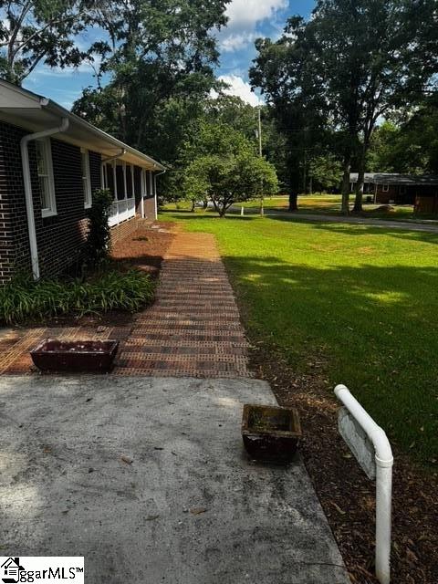 169 Babb, Gray Court, South Carolina image 3