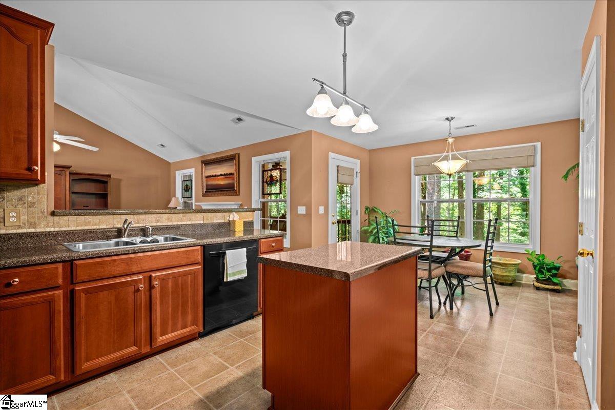 1140 Meadowbrook, Spartanburg, South Carolina image 14
