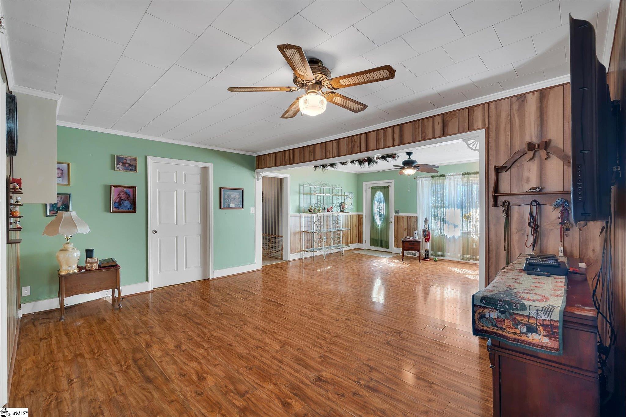 109 Pinewood, Clinton, South Carolina image 7