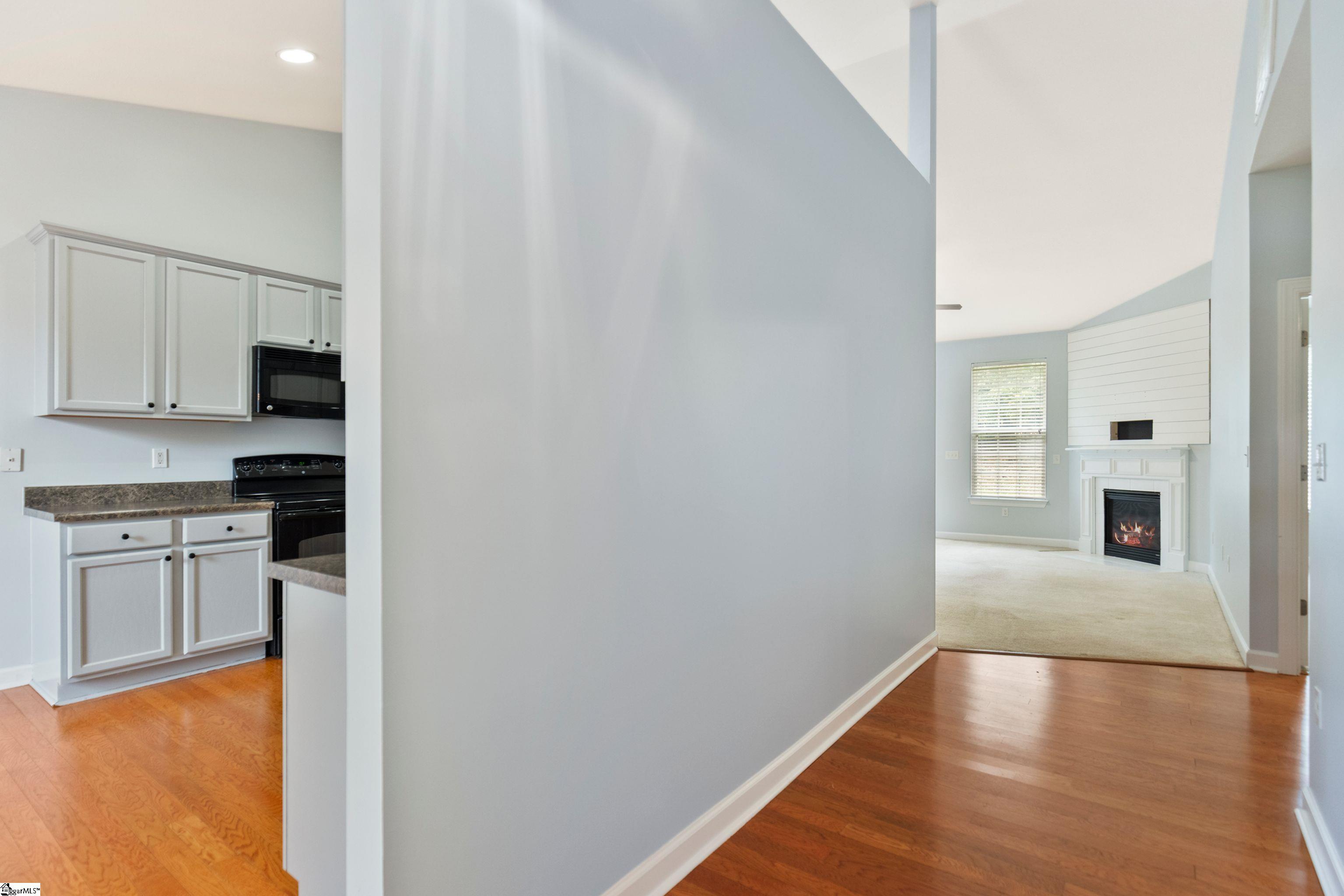 1049 Blythwood, Piedmont, South Carolina image 2