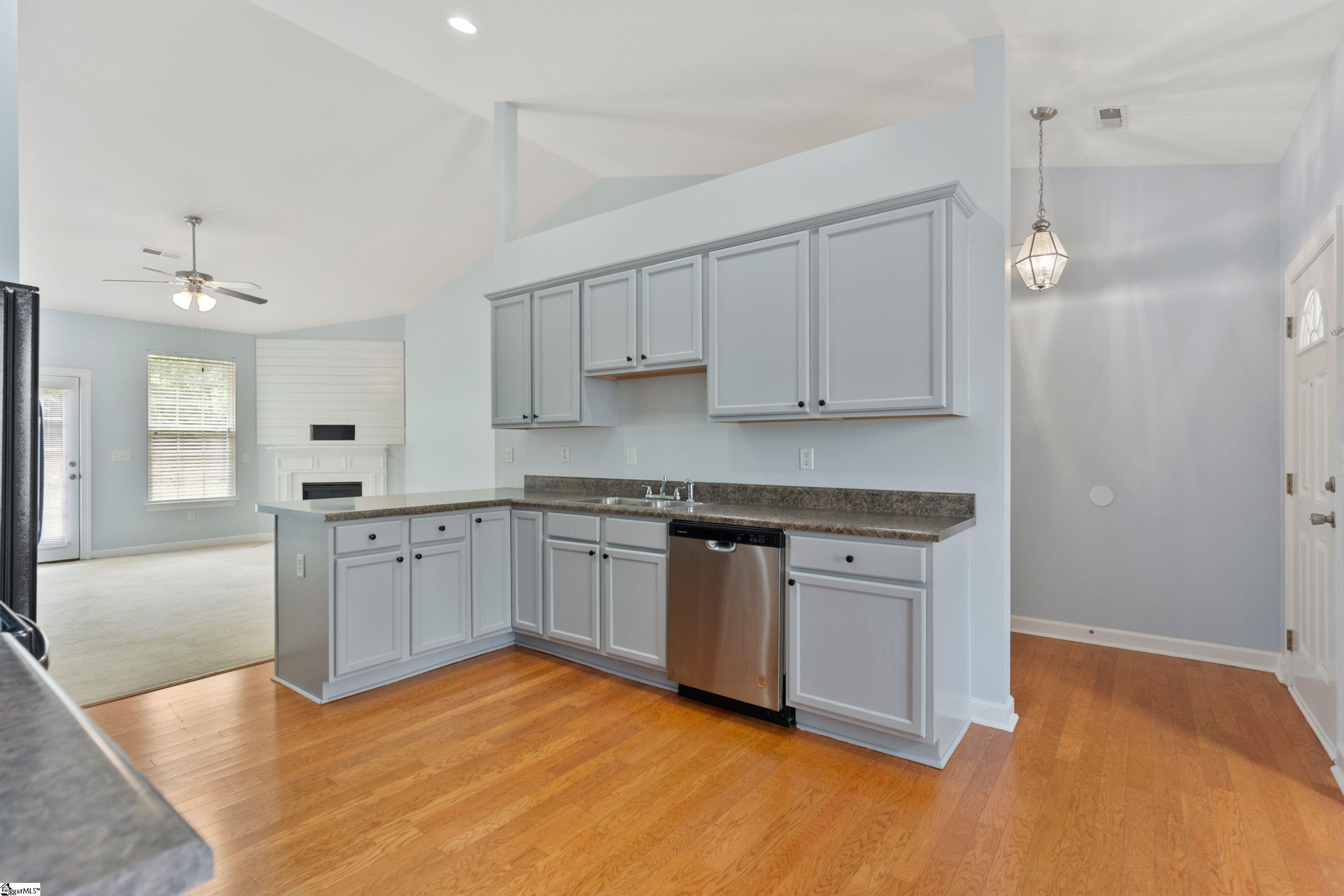 1049 Blythwood, Piedmont, South Carolina image 8