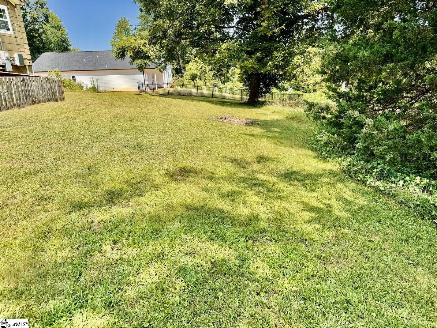 206 E Greenwood, Landrum, South Carolina image 28