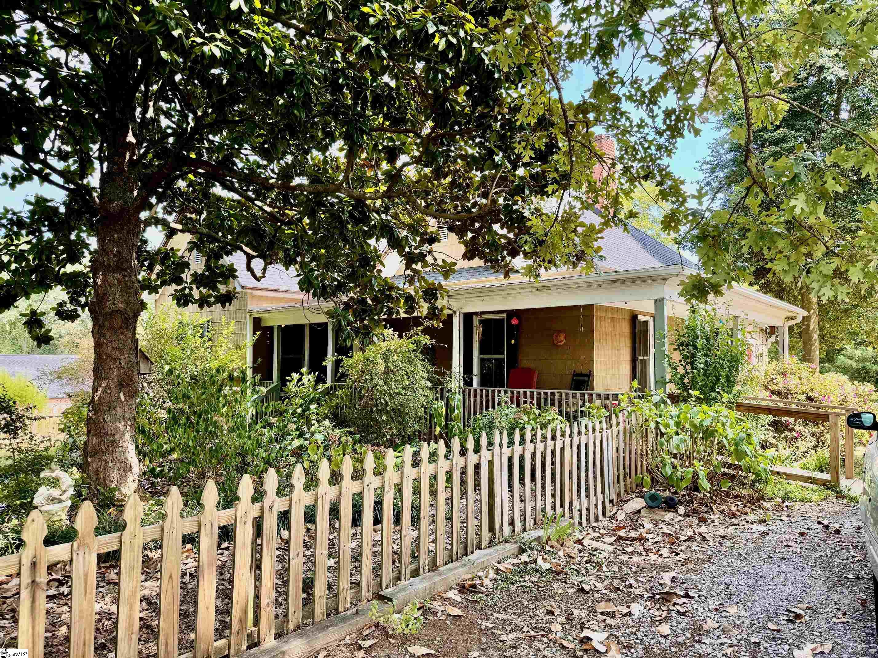 206 E Greenwood, Landrum, South Carolina image 32