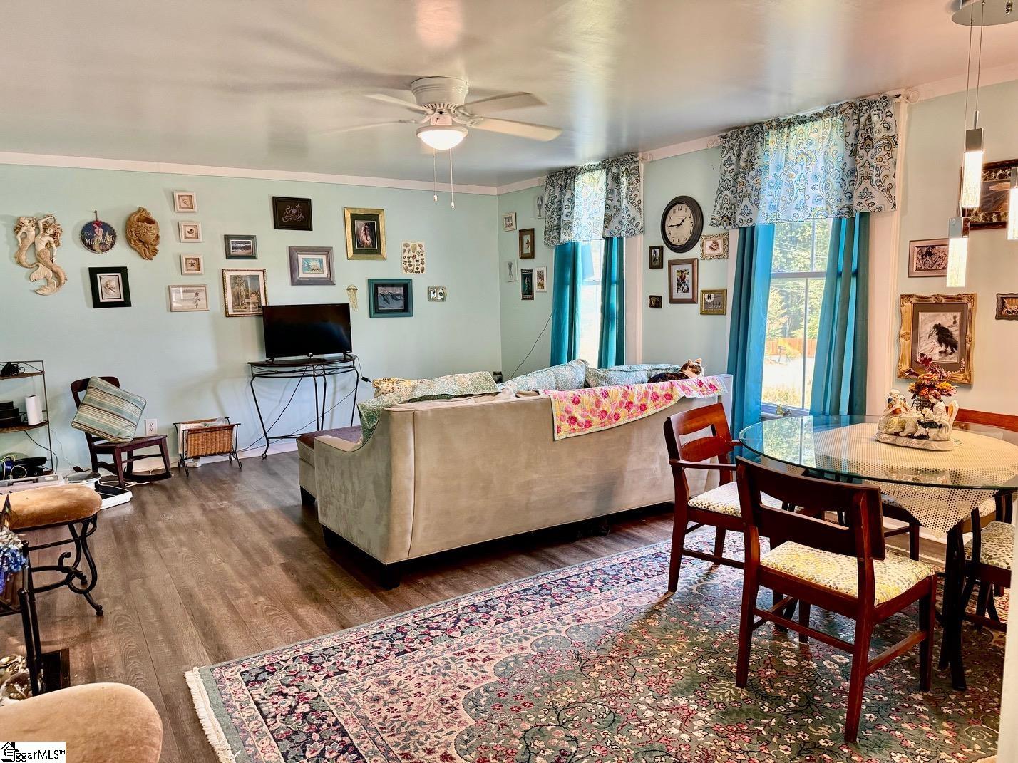 206 E Greenwood, Landrum, South Carolina image 5