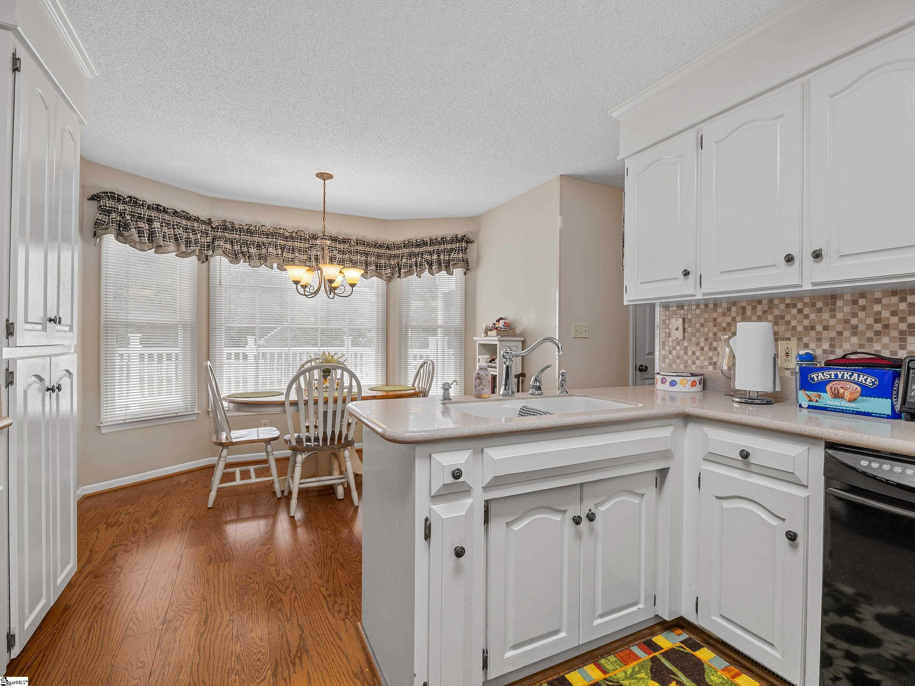 209 Thornhill, Spartanburg, South Carolina image 14