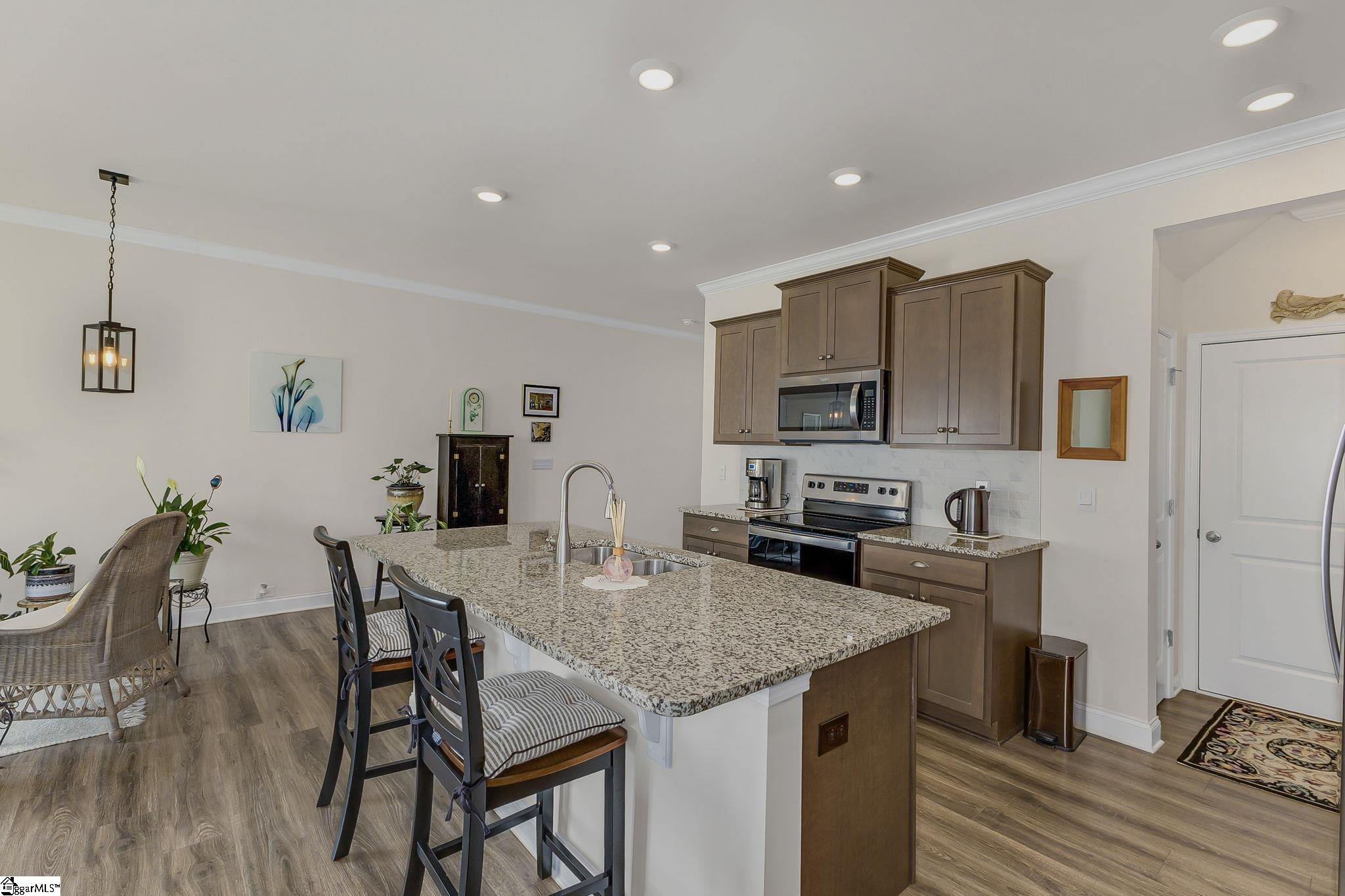 305 Yellow Fox, Greer, South Carolina image 3