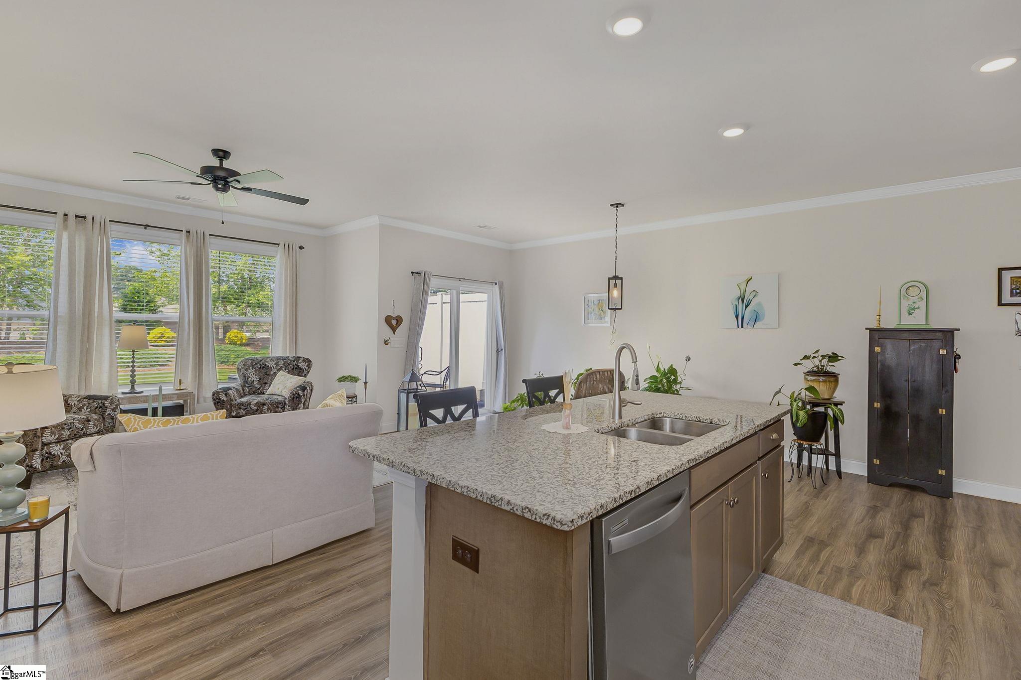 305 Yellow Fox, Greer, South Carolina image 4