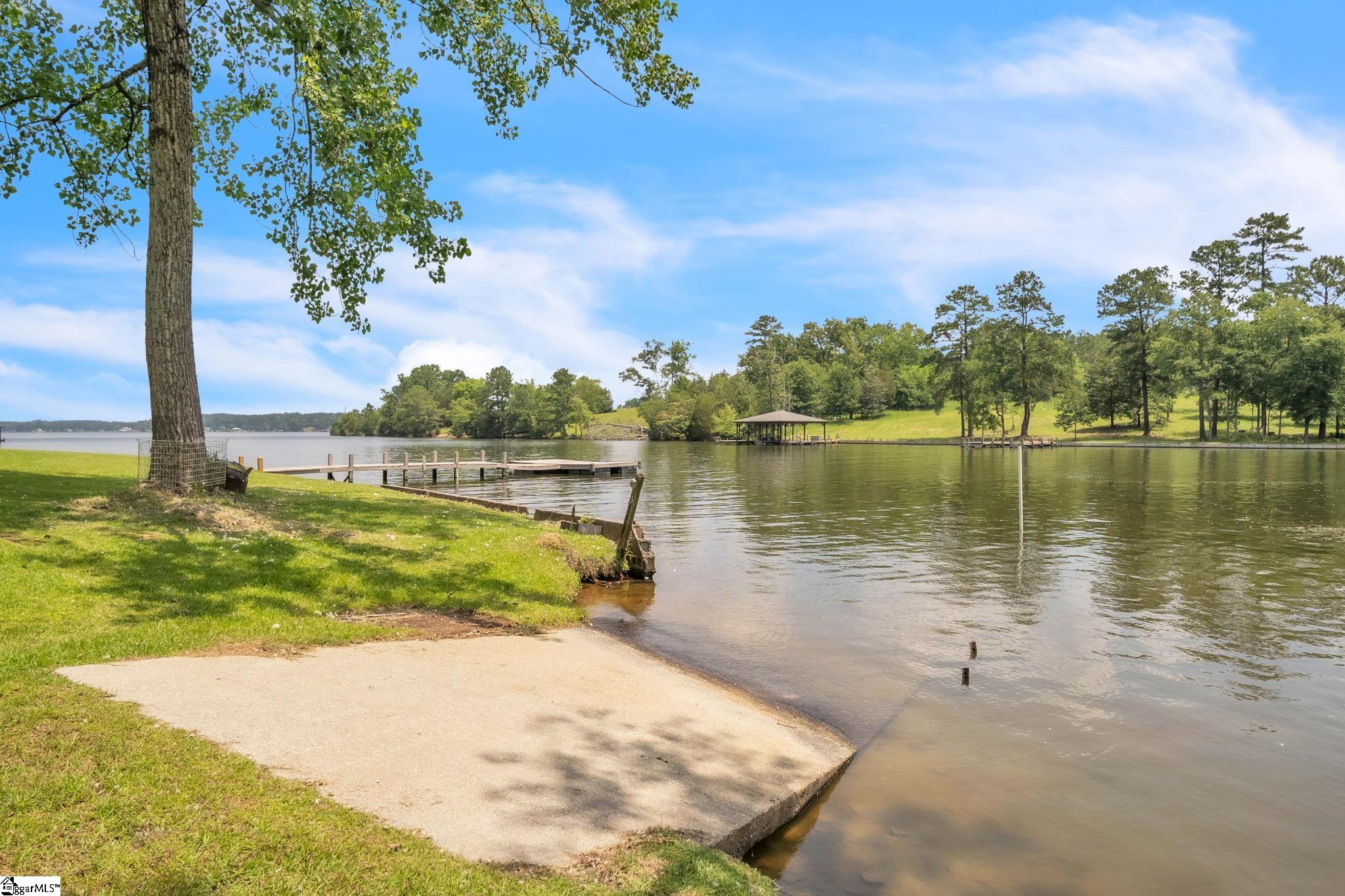 222 S Summer, Ninety Six, South Carolina image 24