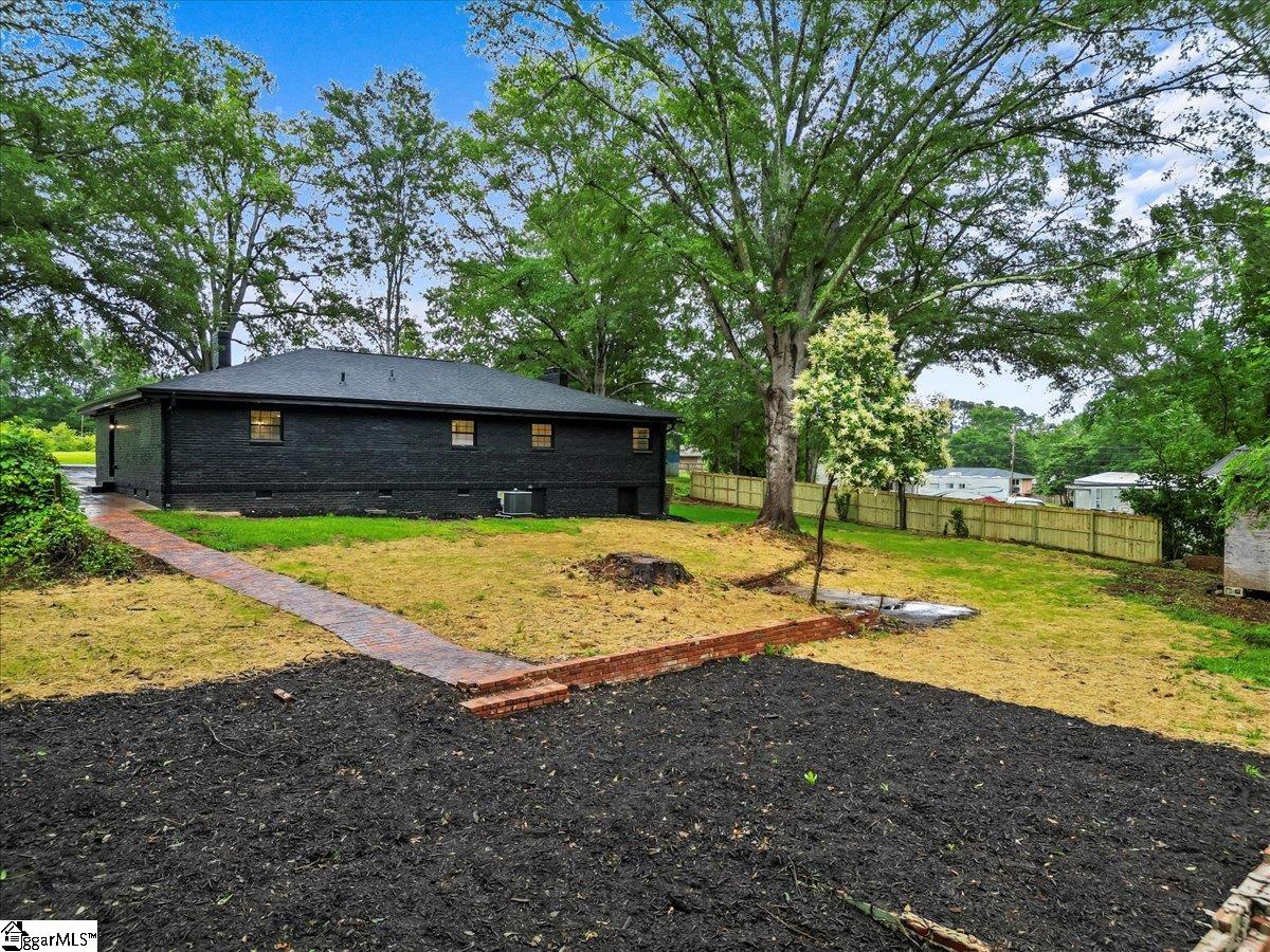 528 Garvin, Pickens, South Carolina image 6