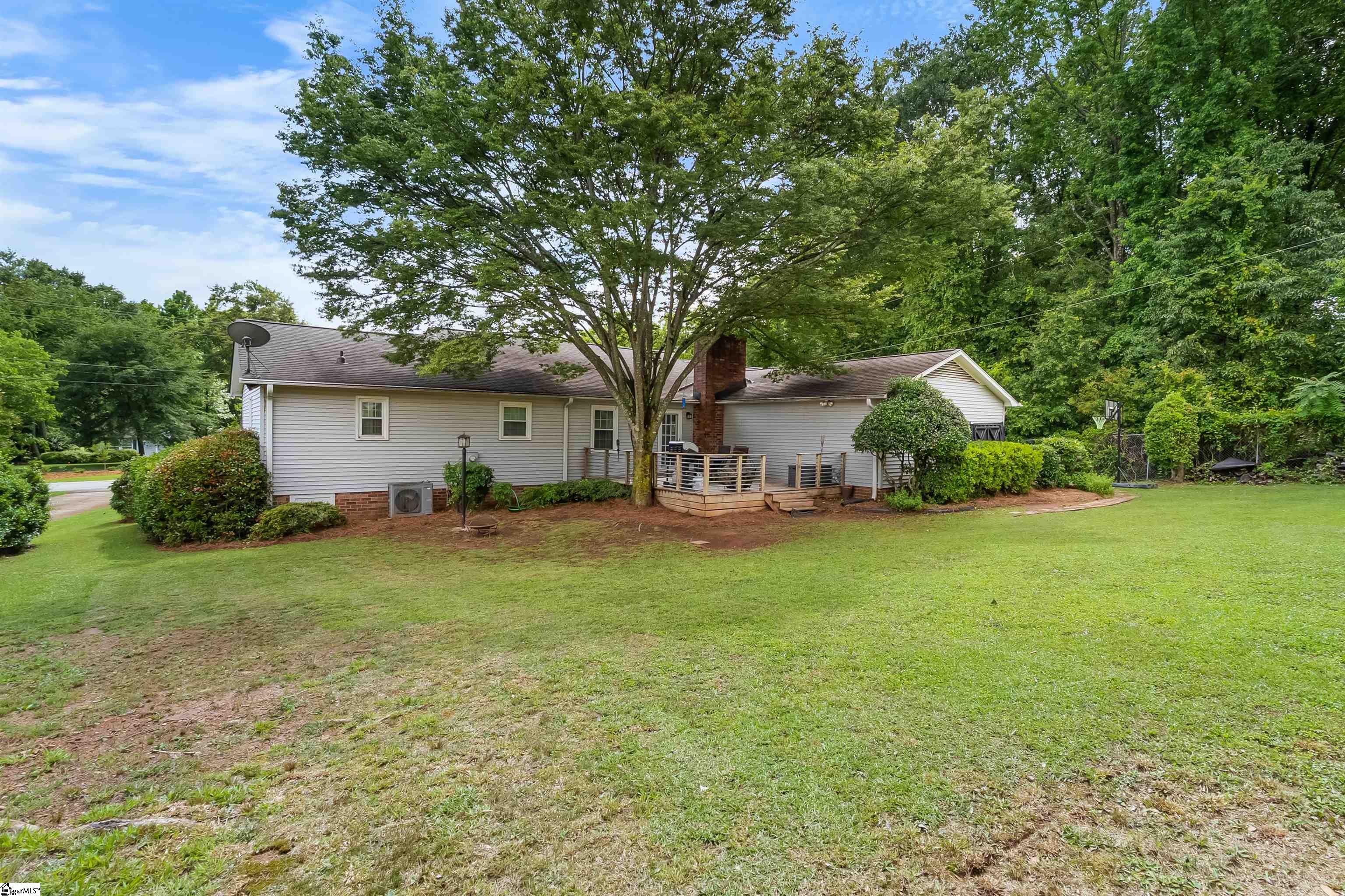217 Devenger, Greer, South Carolina image 12