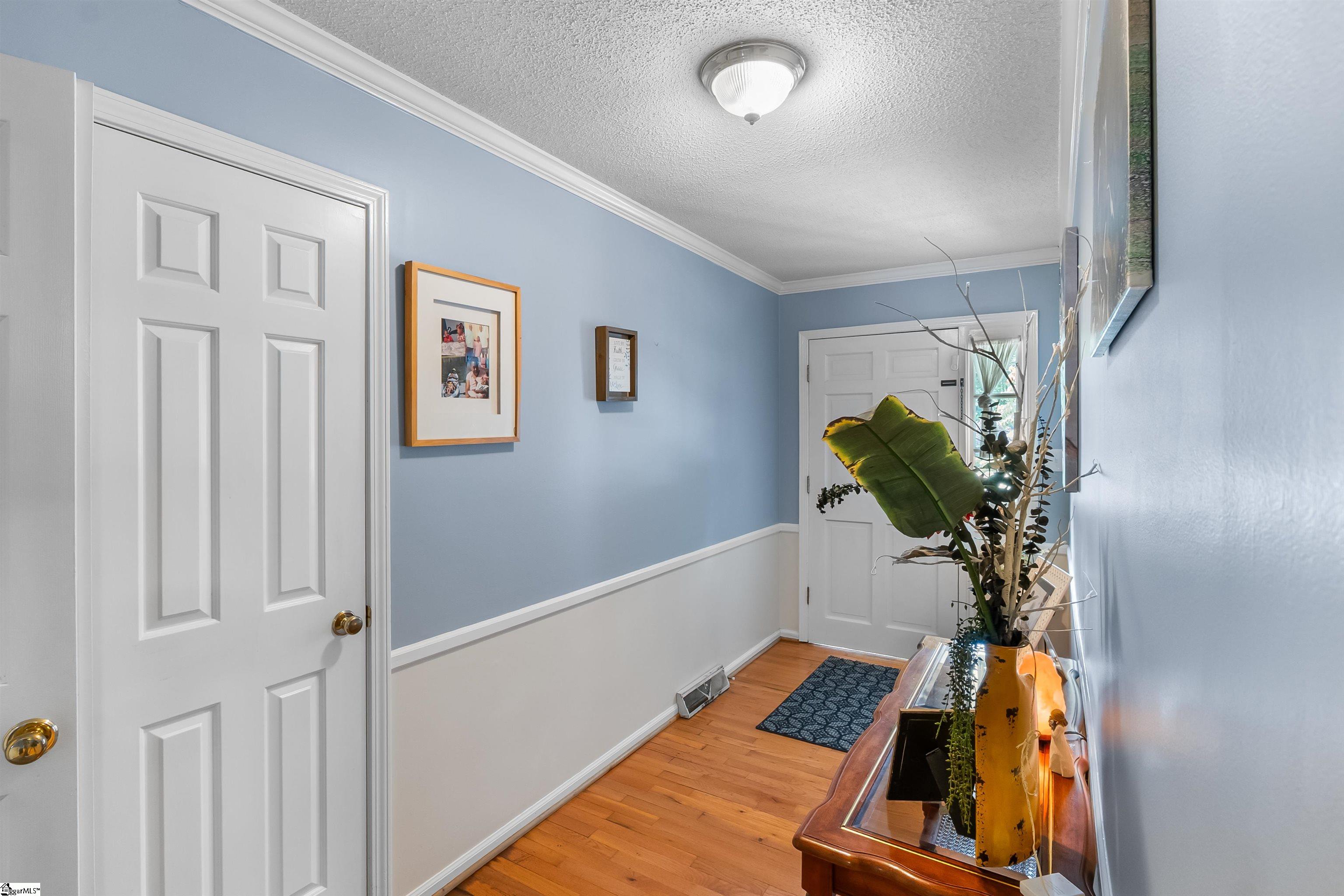 217 Devenger, Greer, South Carolina image 3