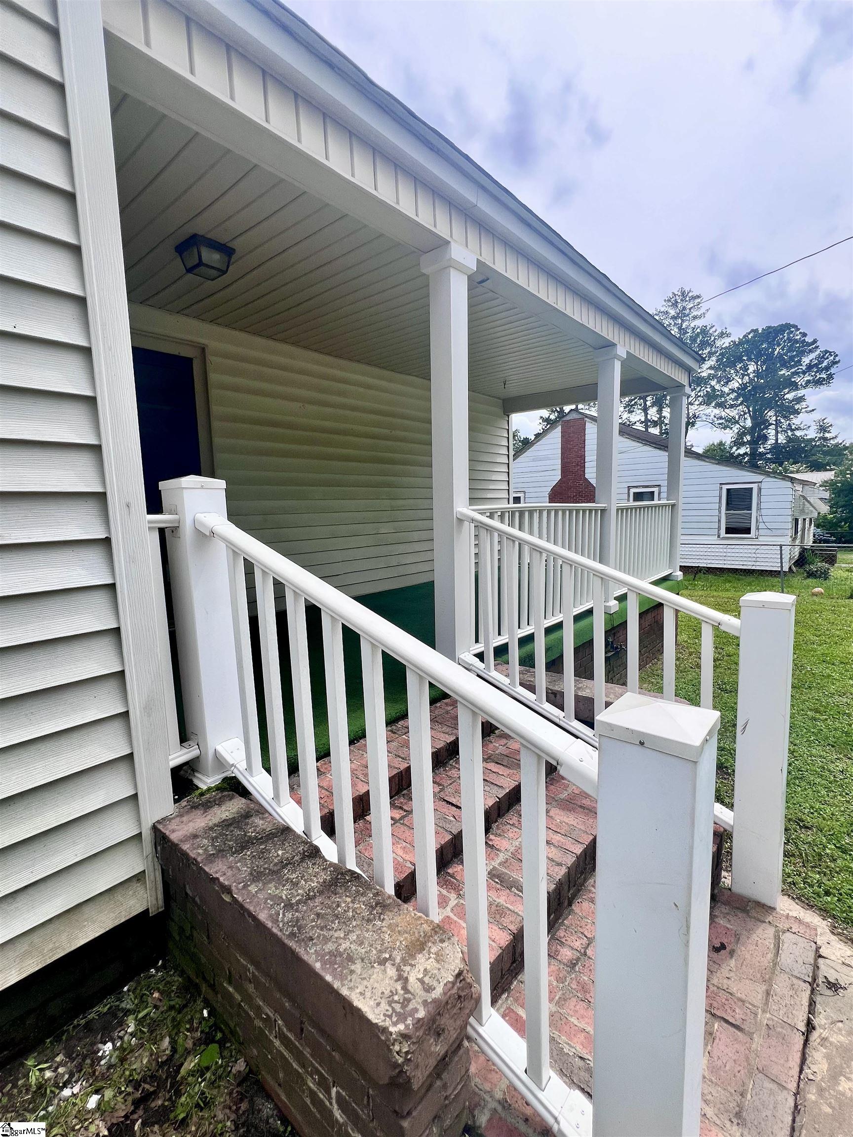 803 Milton, Joanna, South Carolina image 3