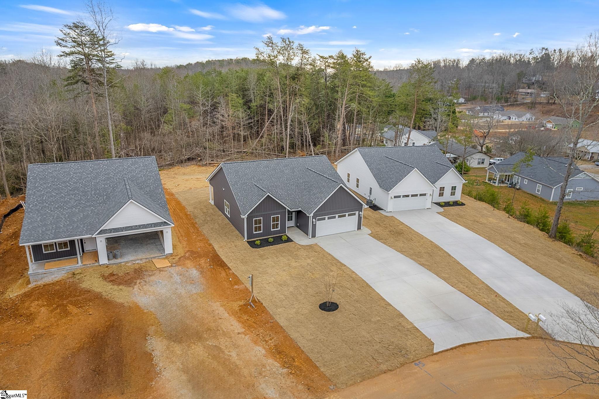 215 W Simmons, Landrum, South Carolina image 24